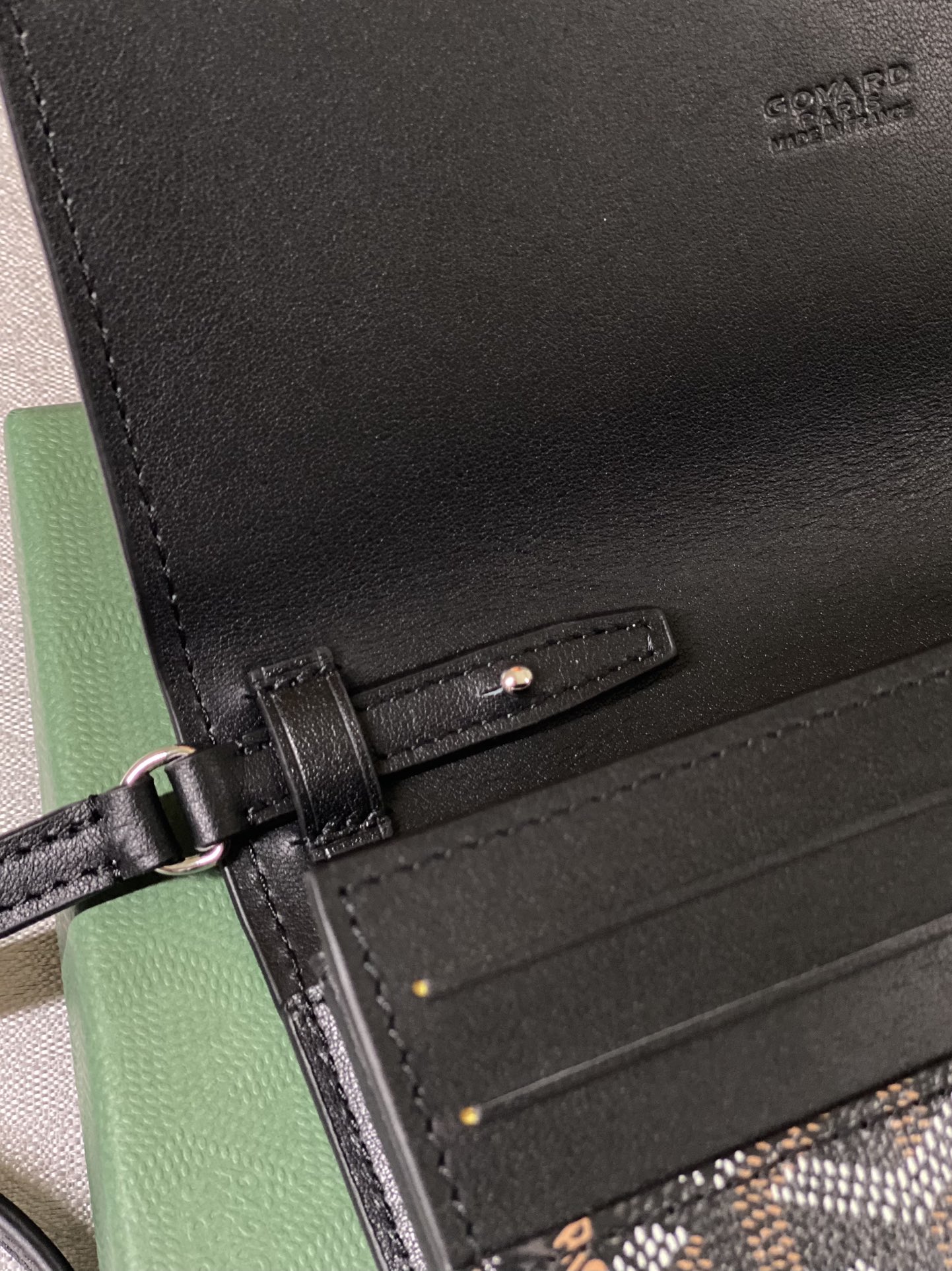 Go*ard varenne continental wallet