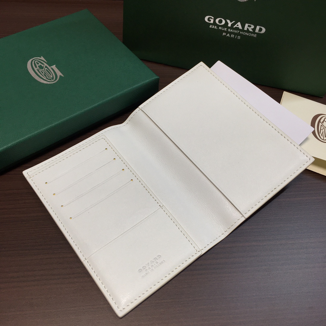 Go*ard grenelle passport cover