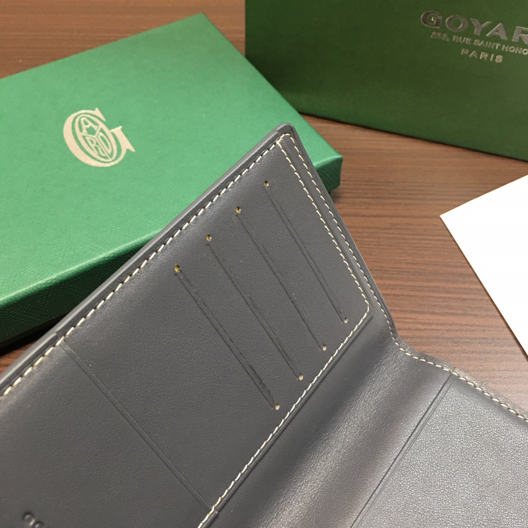 Go*ard grenelle passport cover