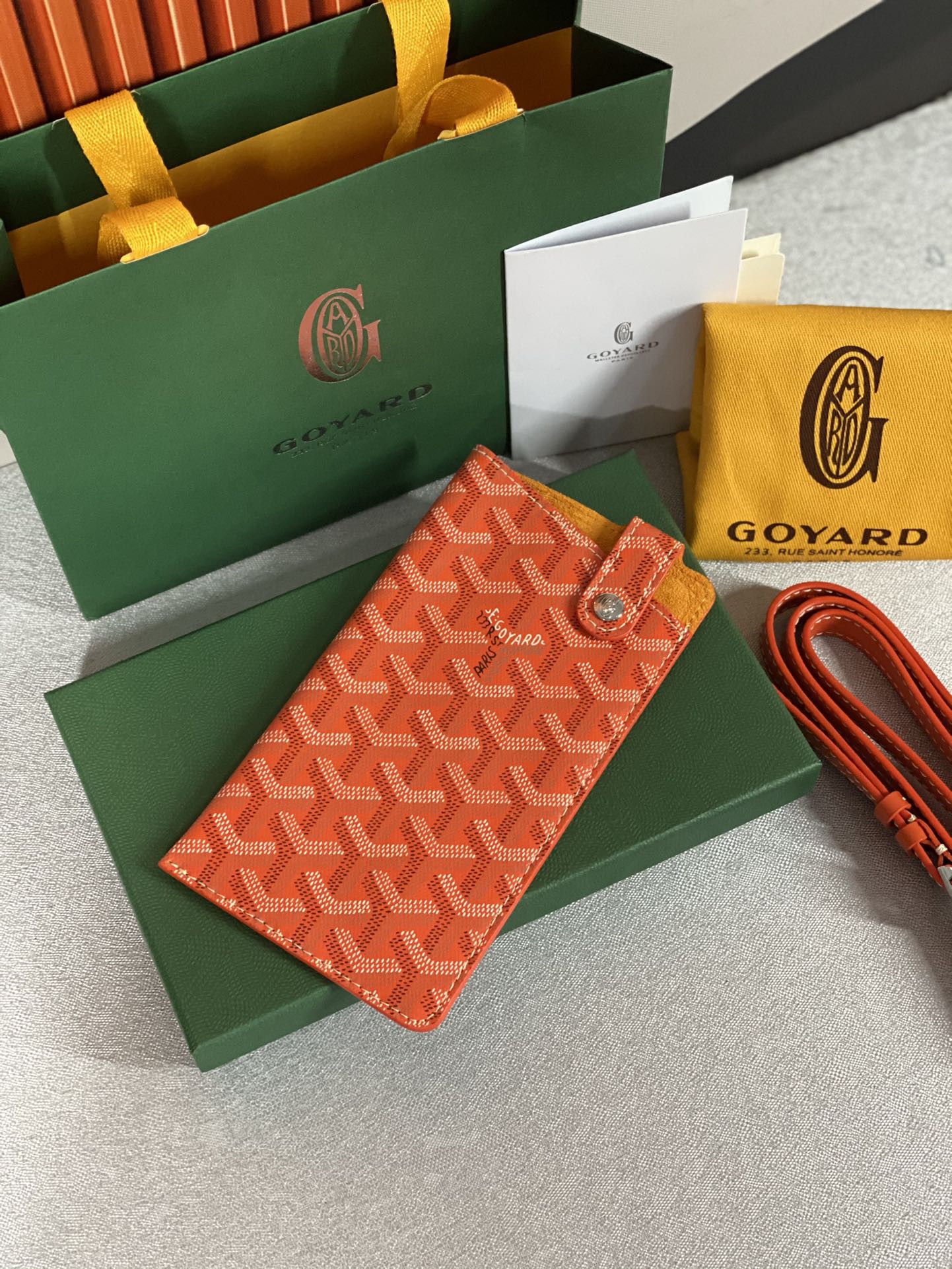 Go*ard montmartre gm case