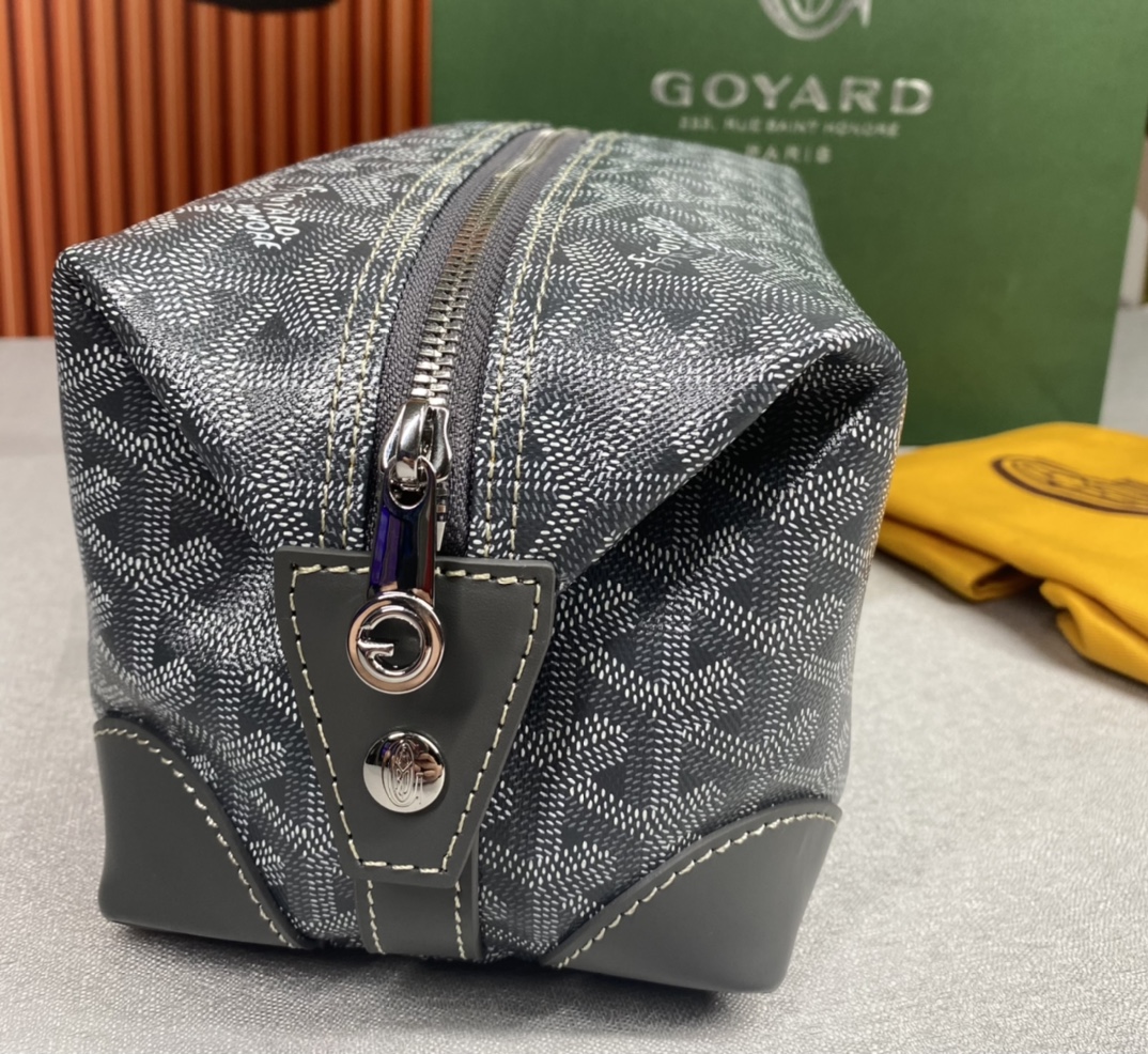 Go*ard bowling 25 toiletry bag