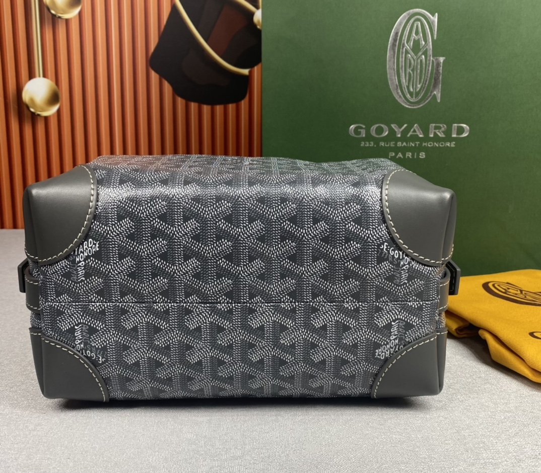 Go*ard bowling 25 toiletry bag