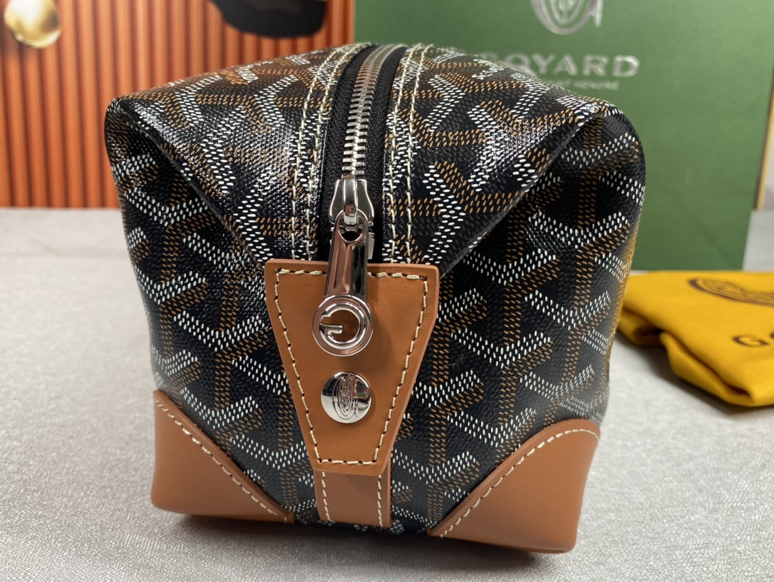 Go*ard bowling 25 toiletry bag