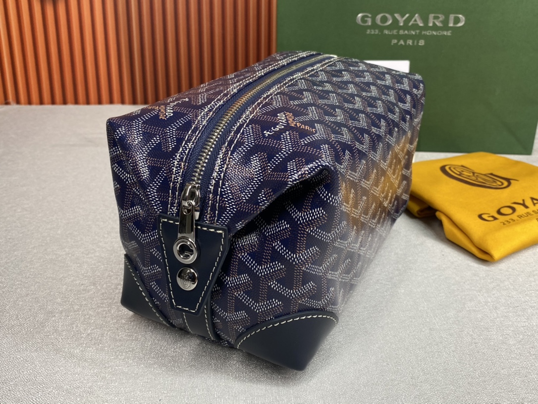 Go*ard bowling 25 toiletry bag