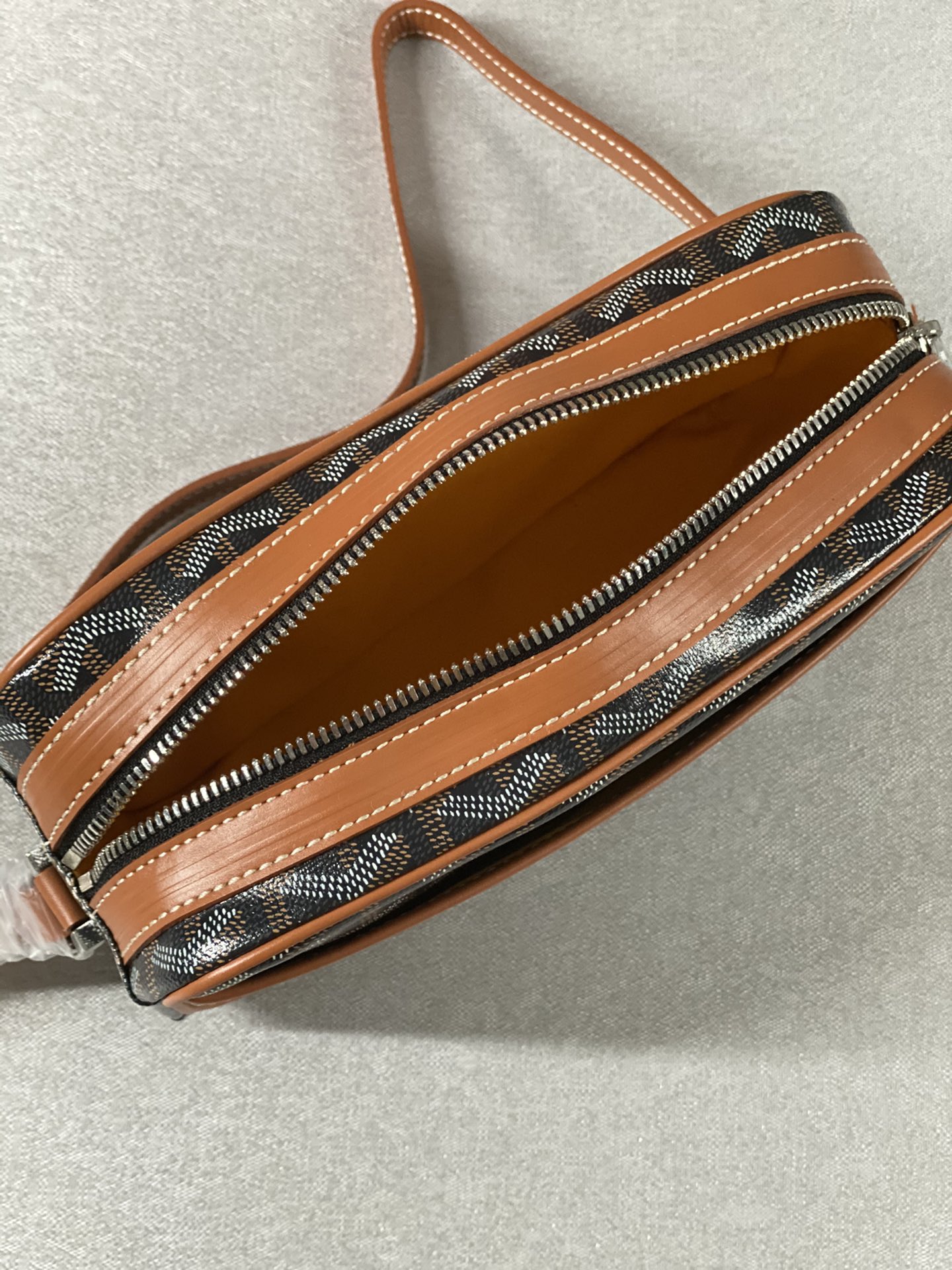 Go*ard cap-vert pm bag