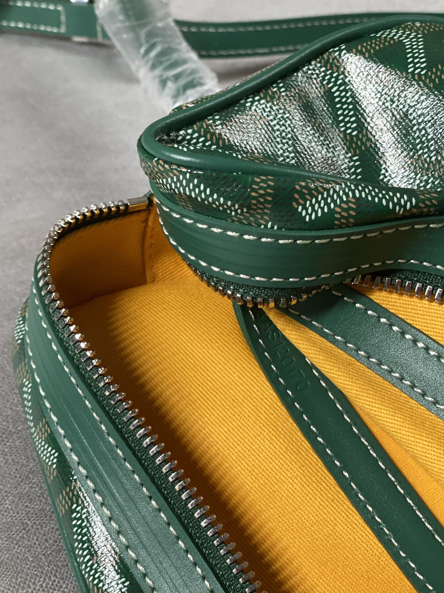 Go*ard cap-vert pm bag