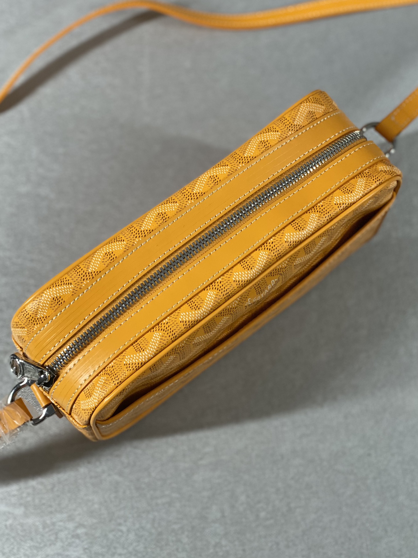 Go*ard cap-vert pm bag