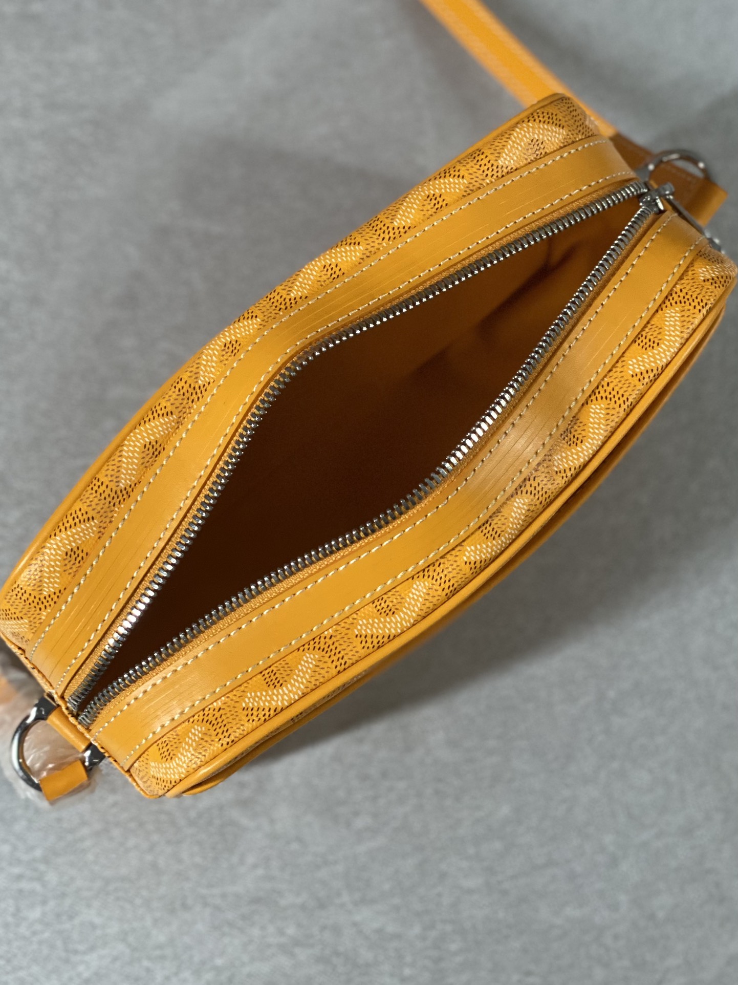 Go*ard cap-vert pm bag