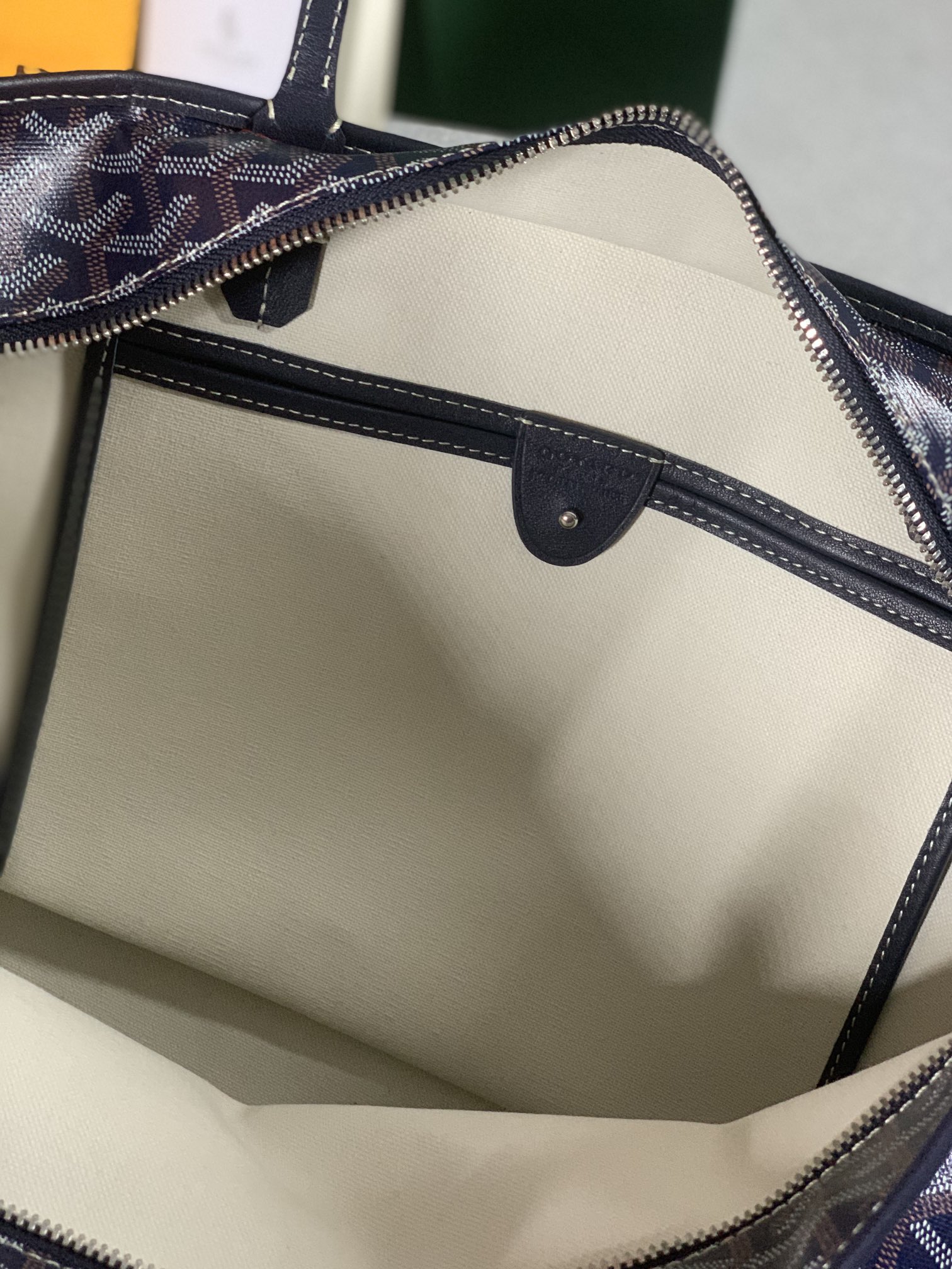 Go*ard artois mm bag