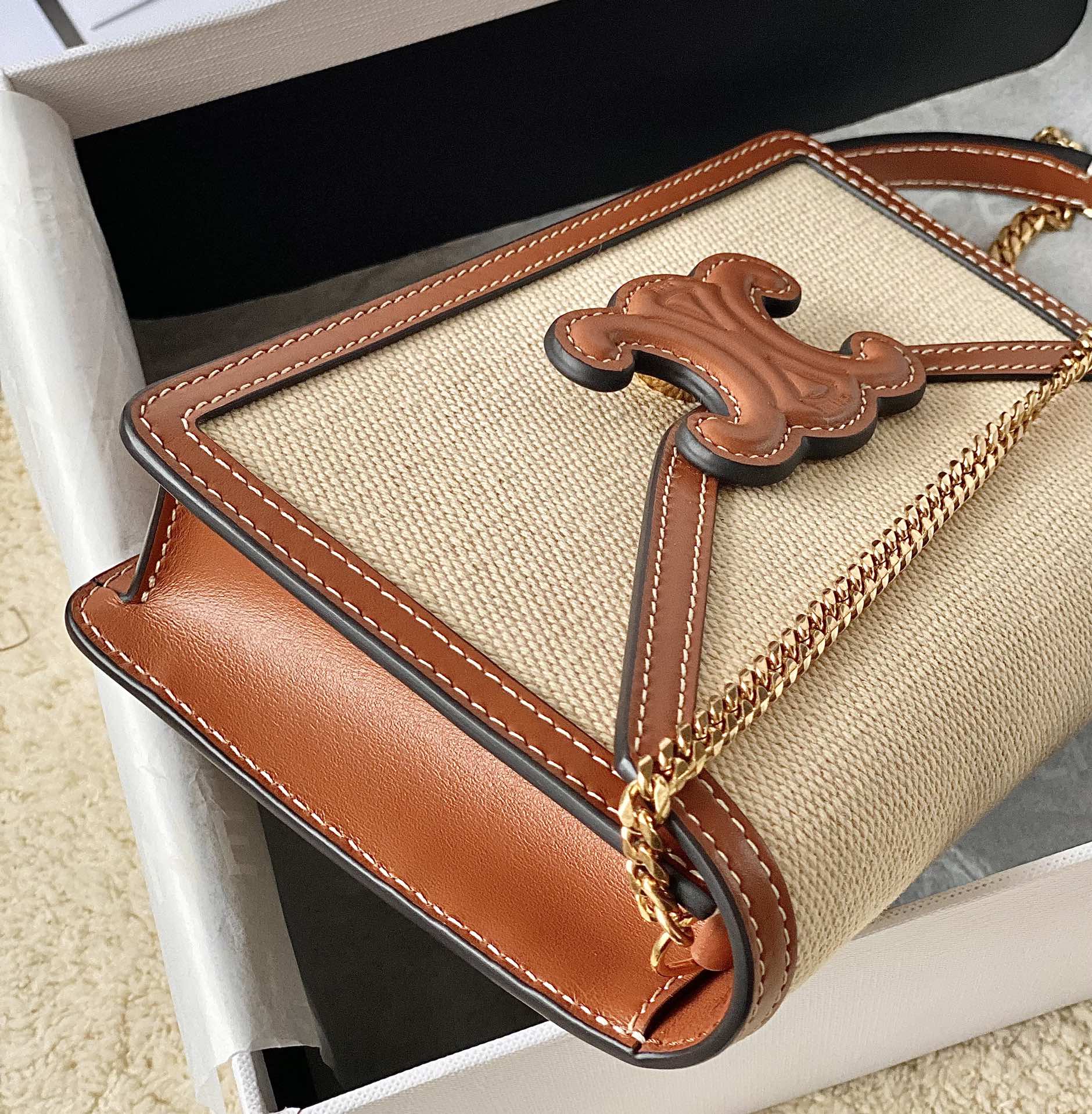 Ce**e wallet on chain triomphe