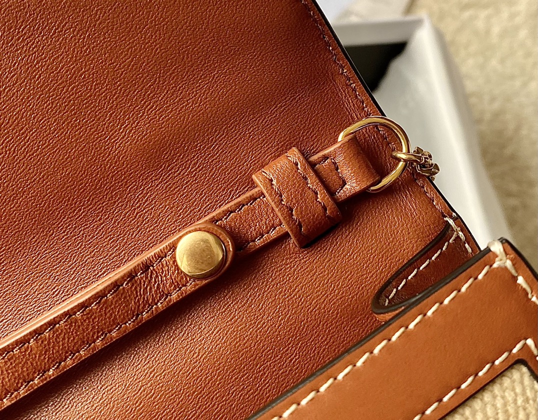 Ce**e wallet on chain triomphe