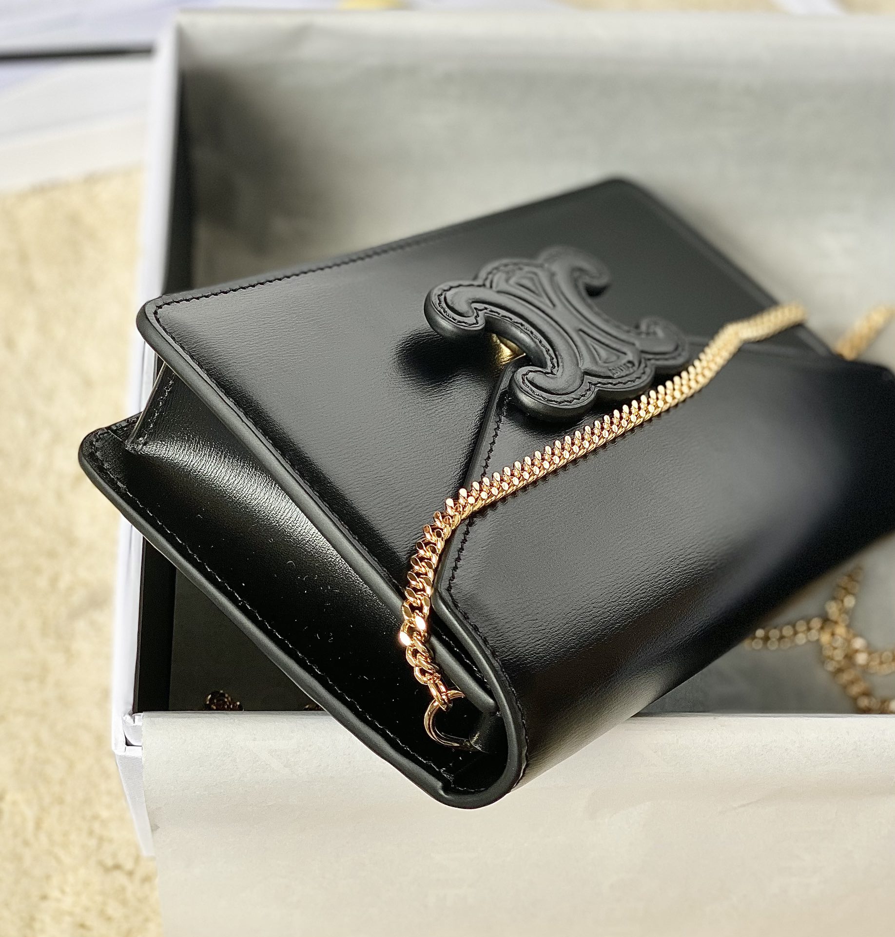 Ce**e wallet on chain triomphe