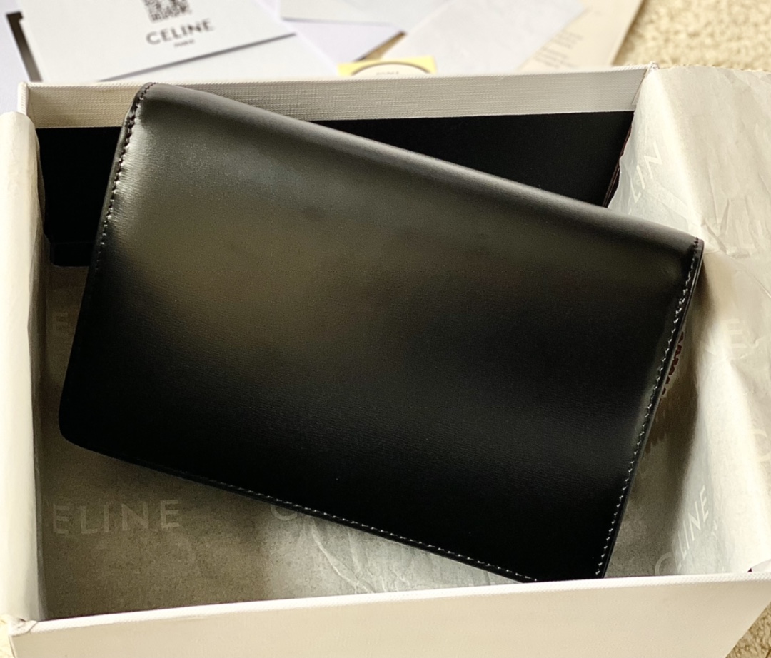 Ce**e wallet on chain triomphe