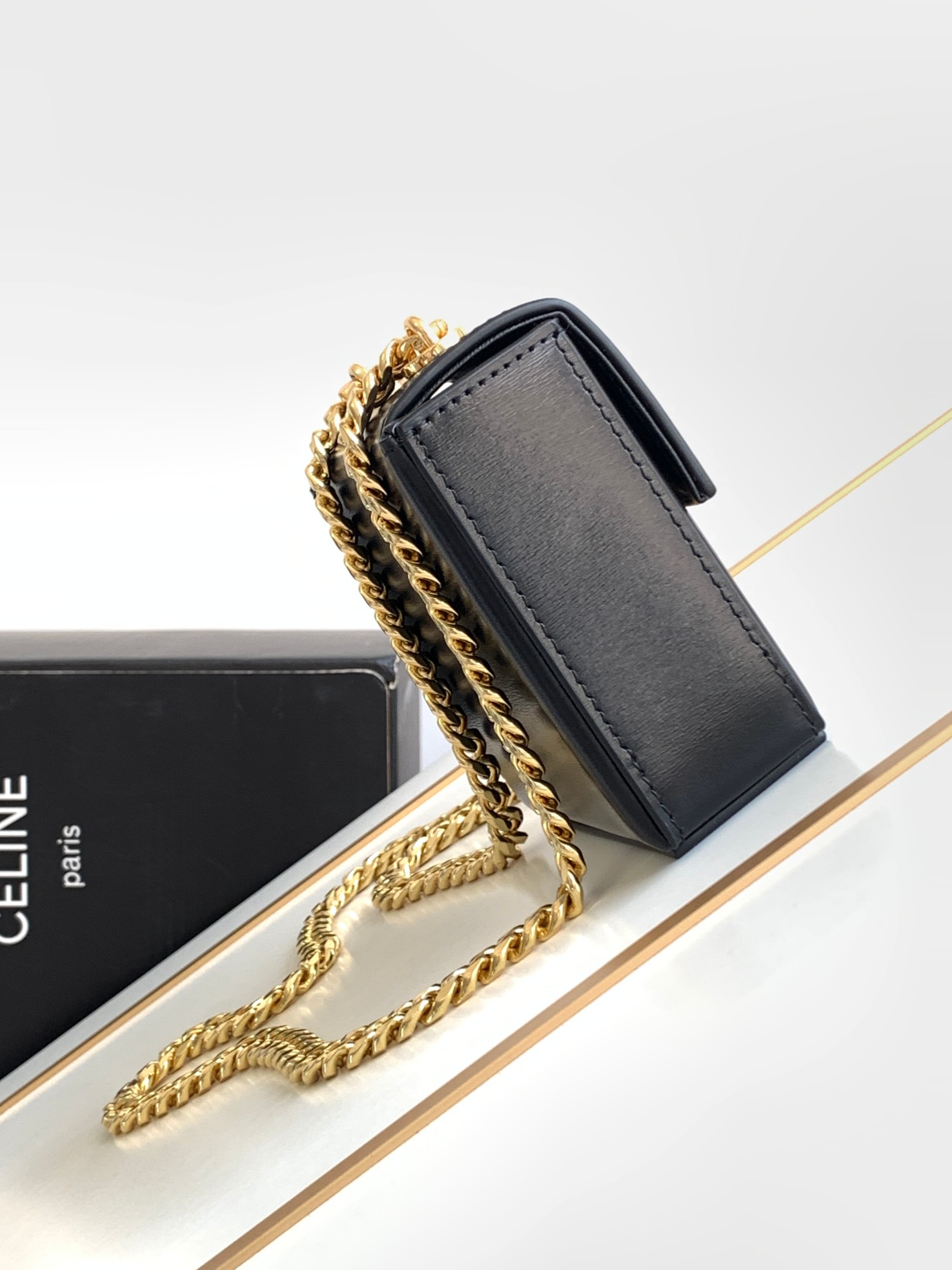 Ce**e mini box triomphe in shiny calfskin black