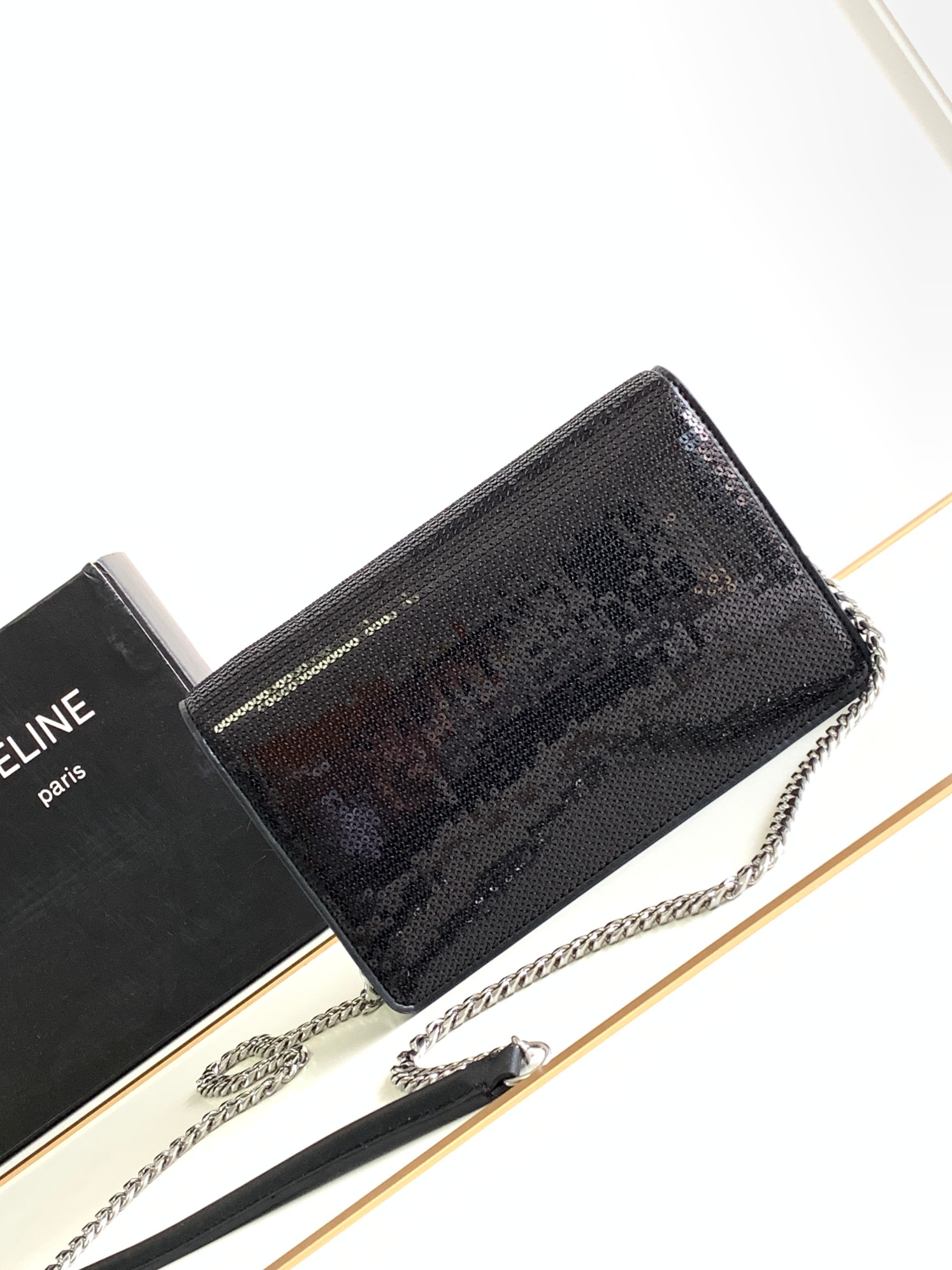 Ce**e wallet on chain triomphe