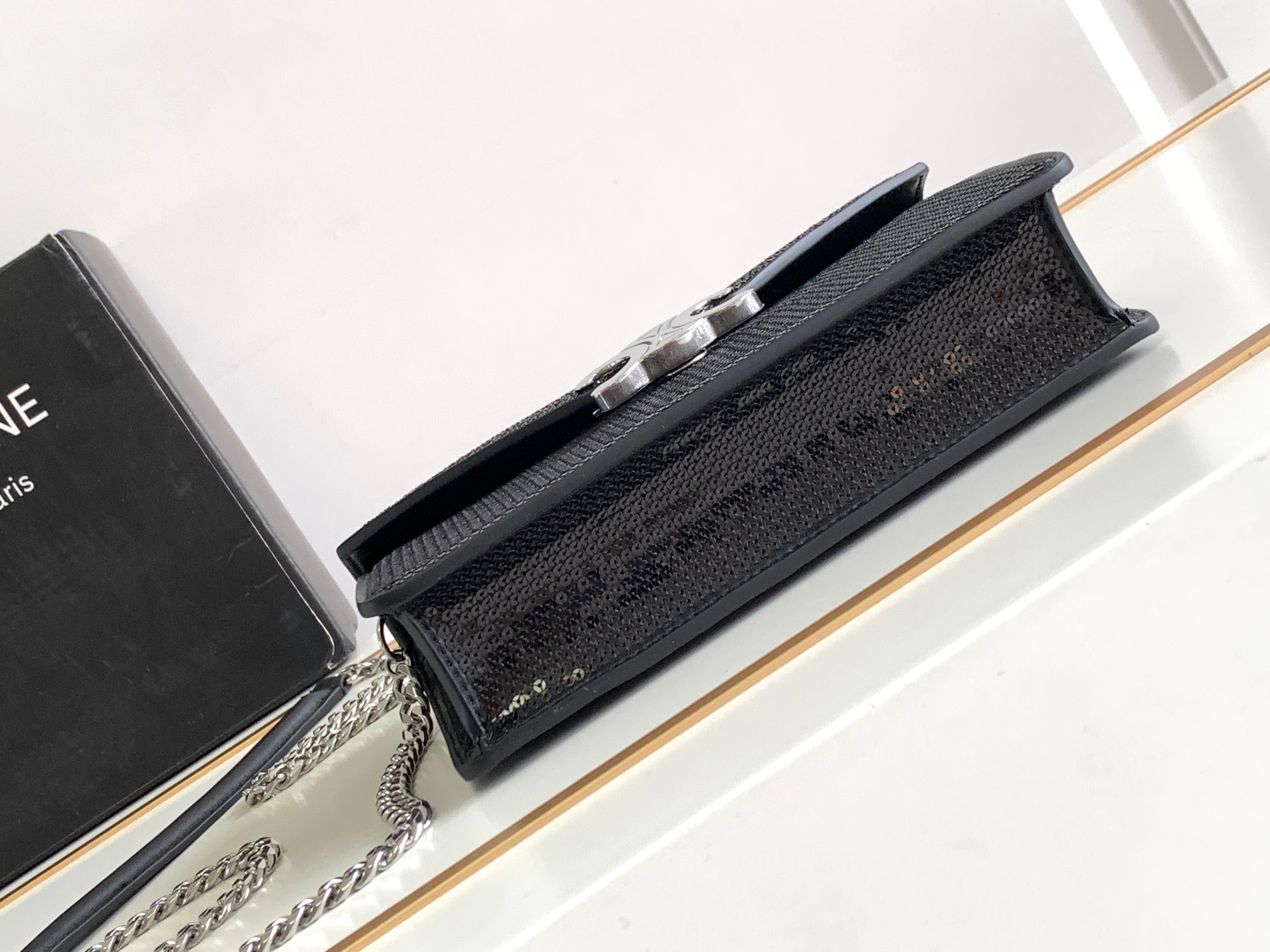 Ce**e wallet on chain triomphe