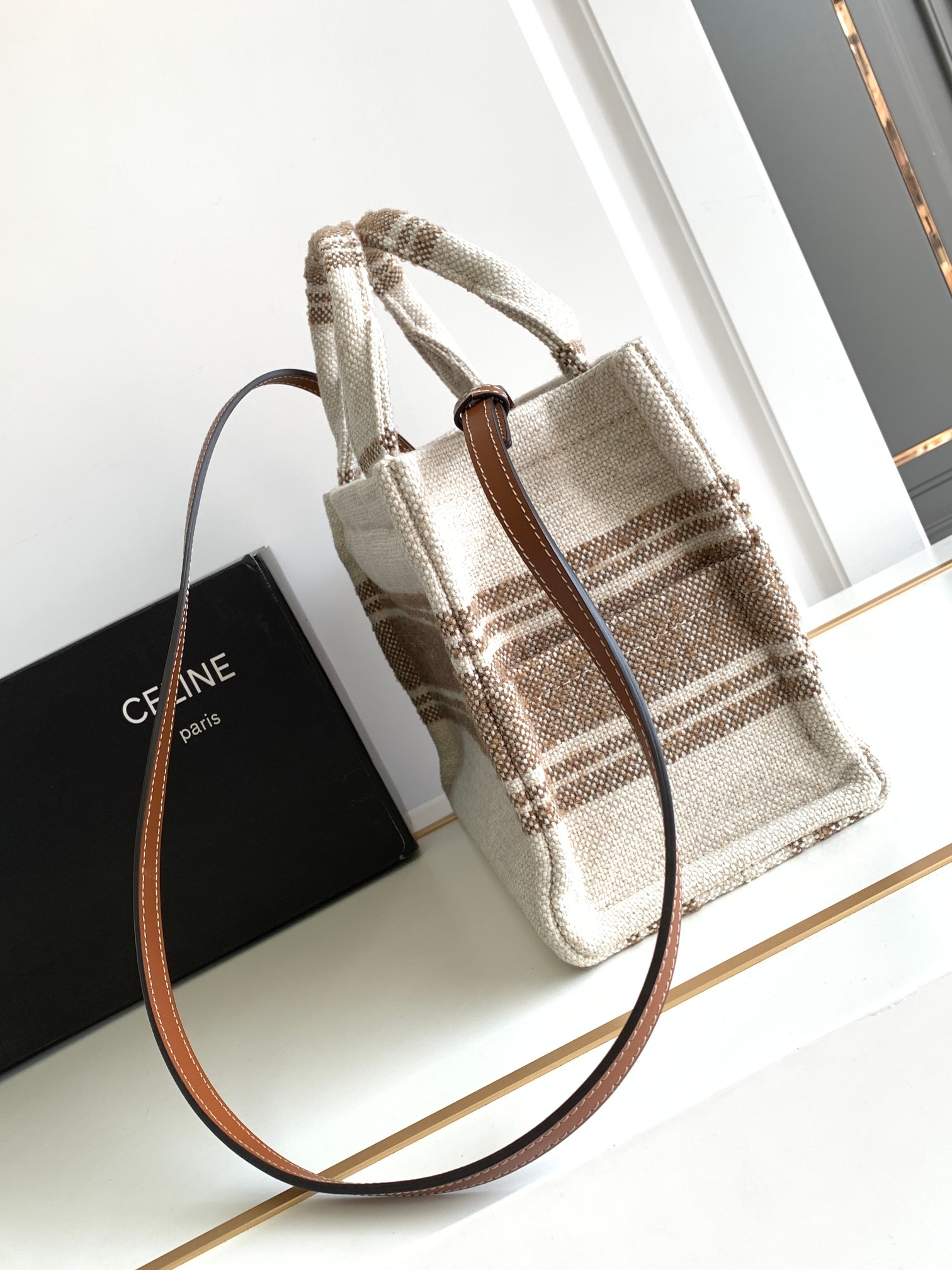 Ce**e small cabas thais