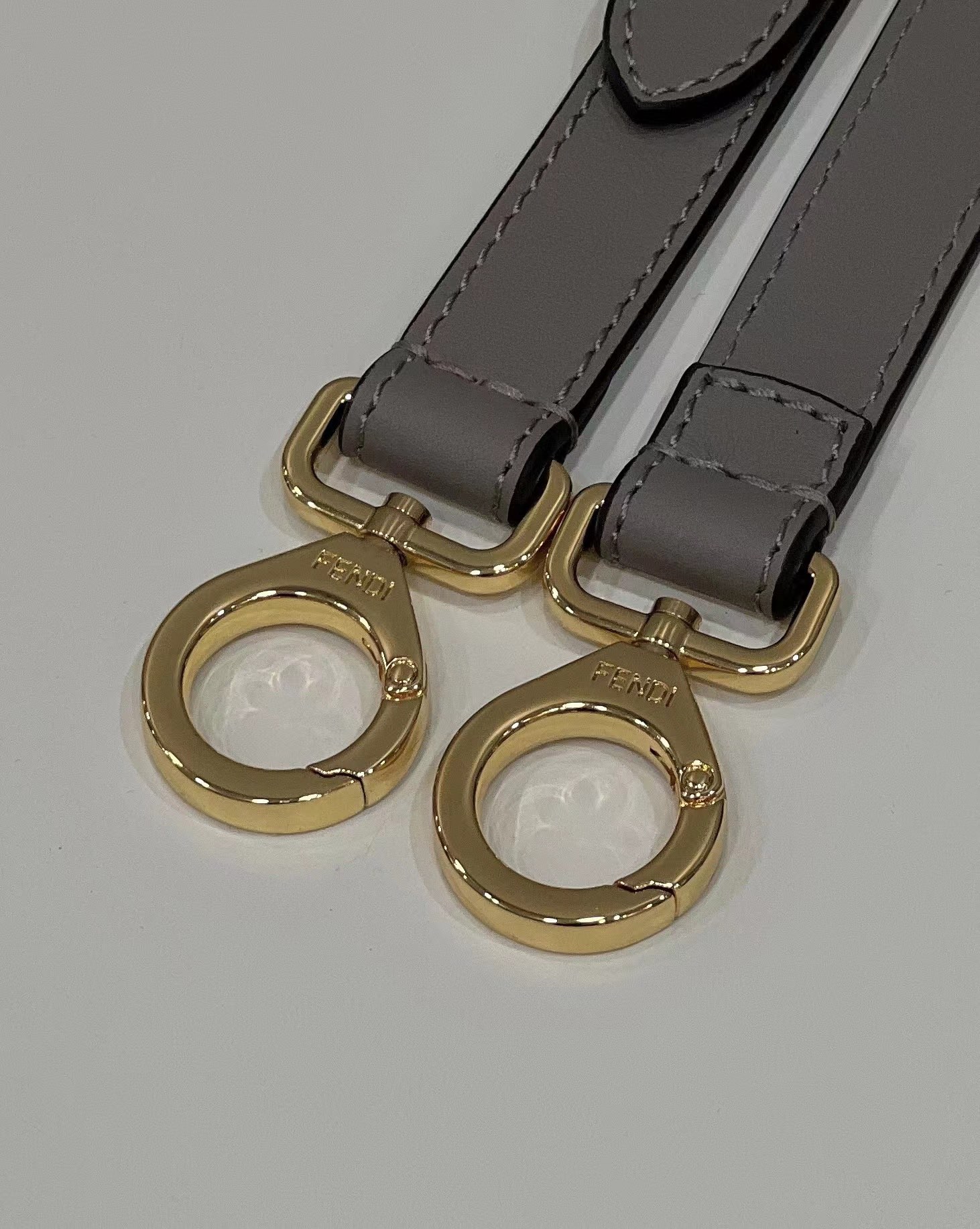 F**di peekaboo small