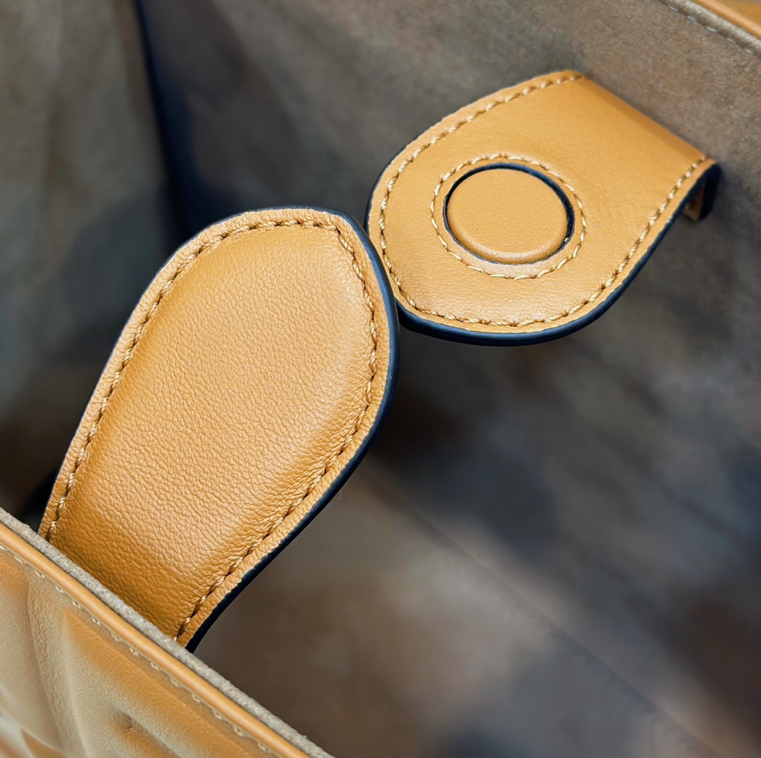 F**di sunshine small