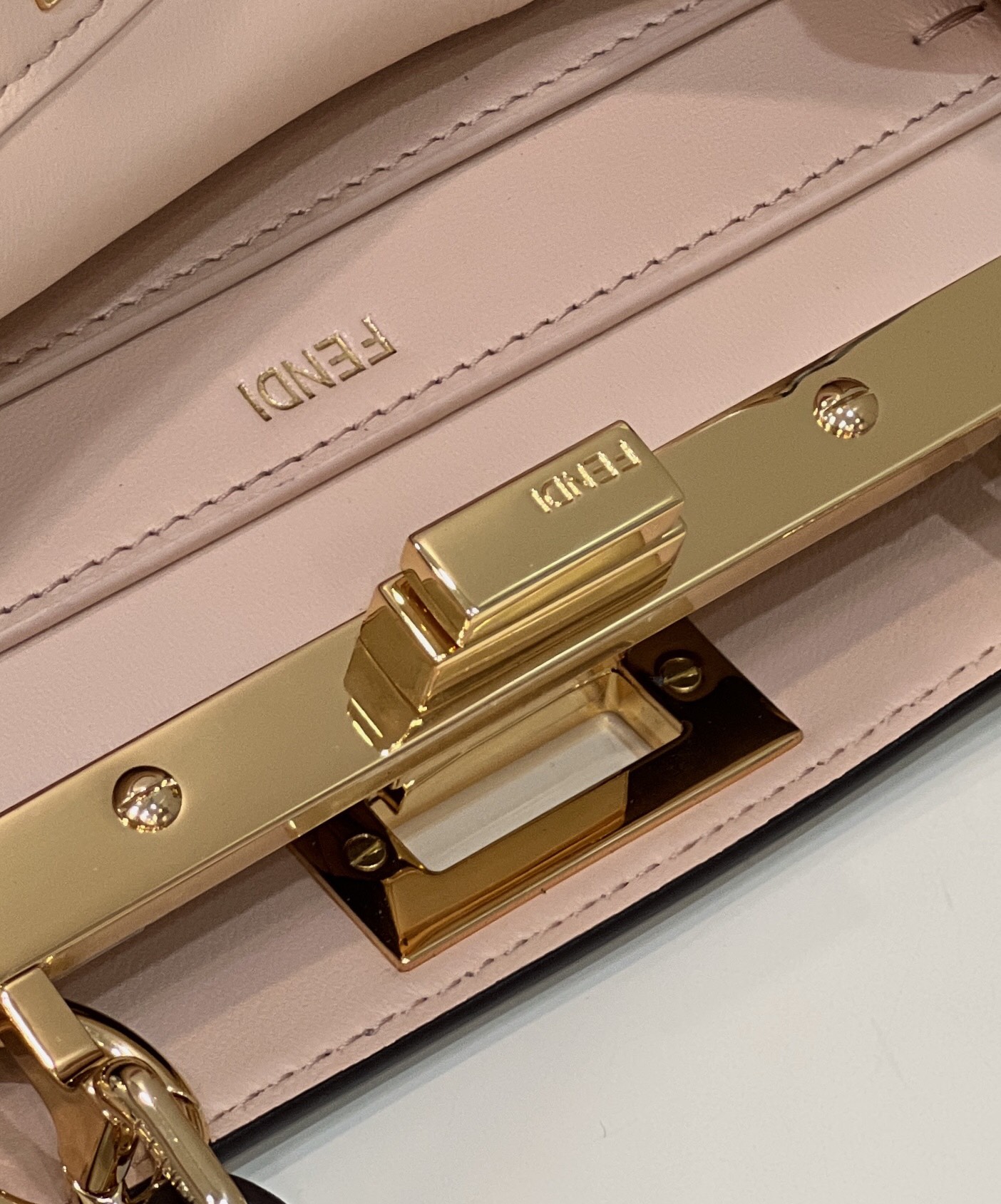 F**di peekaboo i see u small bag