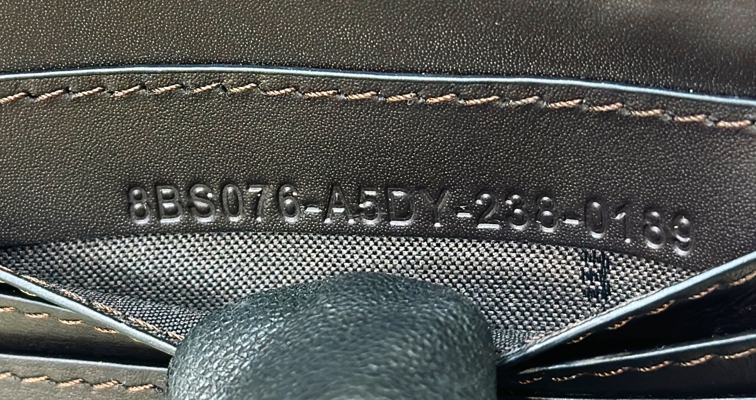 F**di F**digraphy wallet on chain
