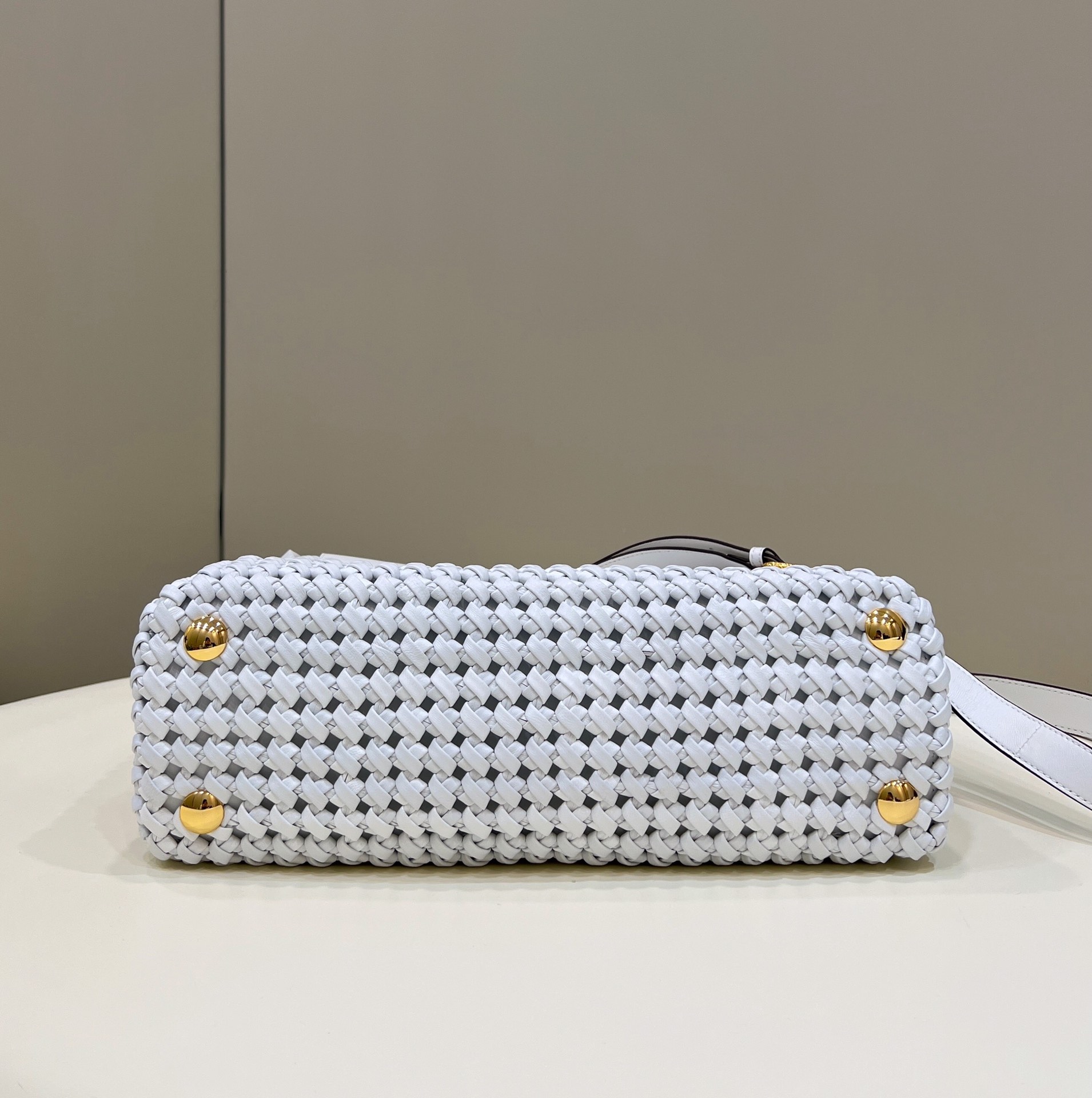 F**di peekaboo medium bag