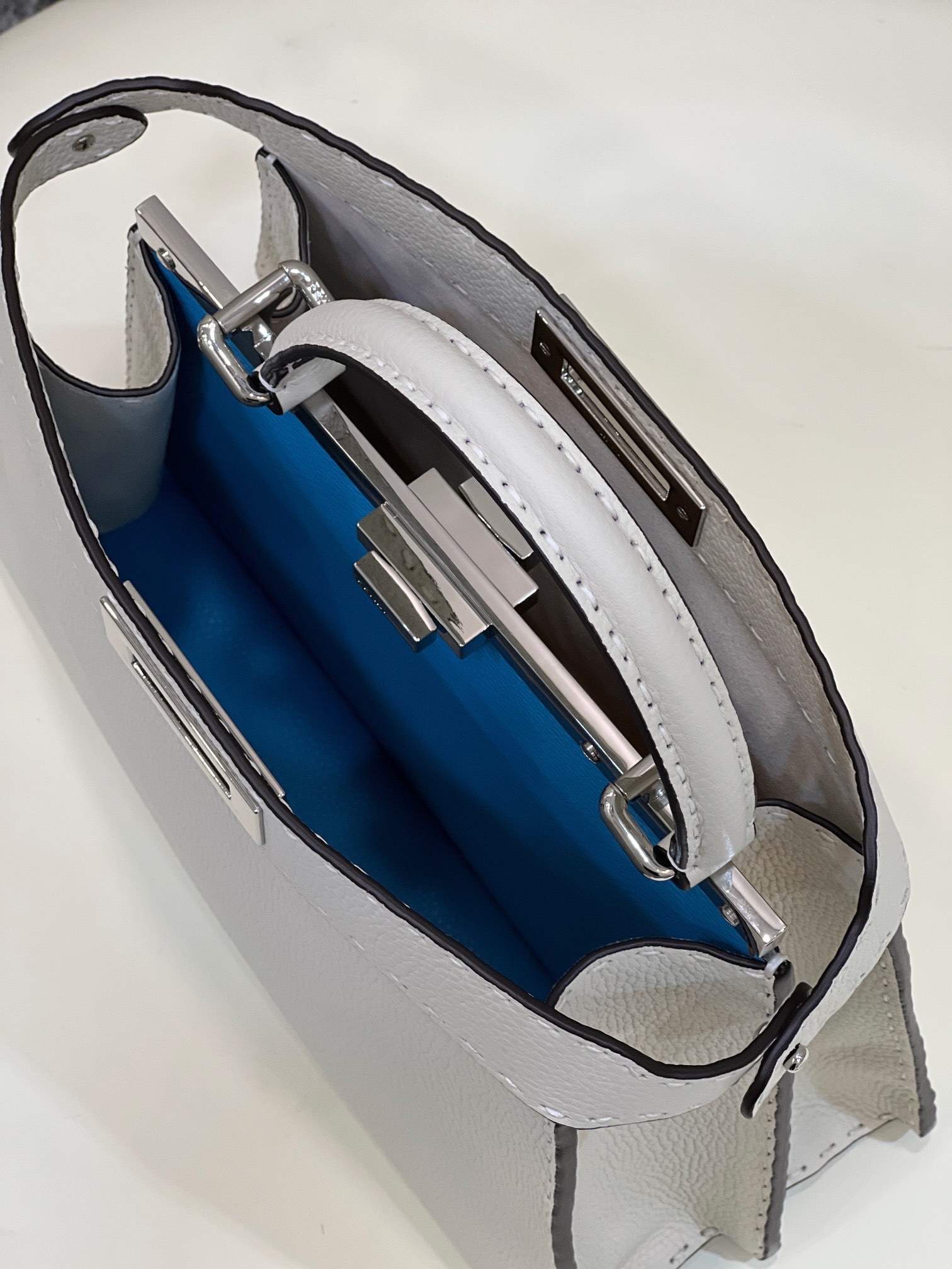 F**di peekaboo medium bag