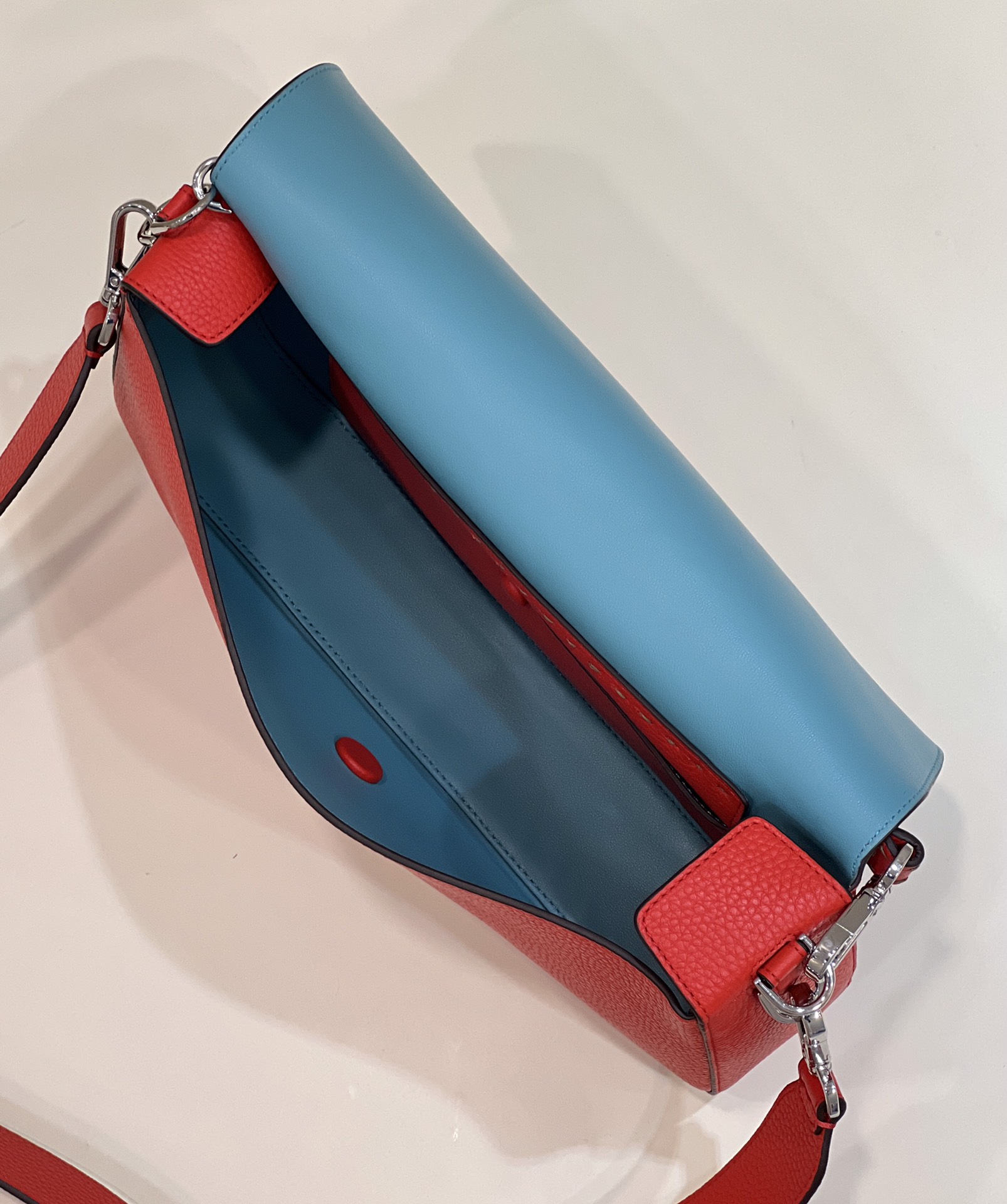 F**di baguette large bag