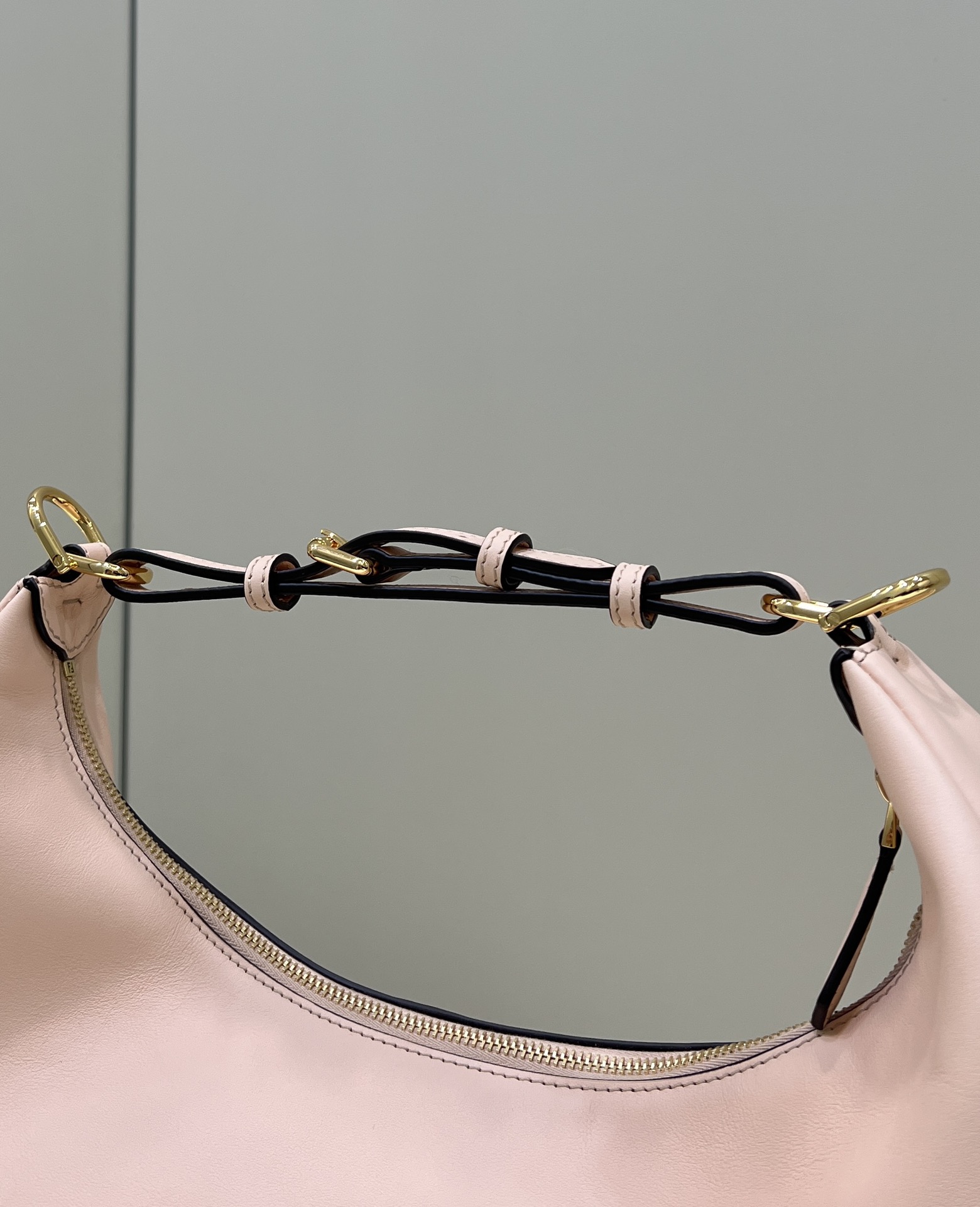 F**di graphy icon bag