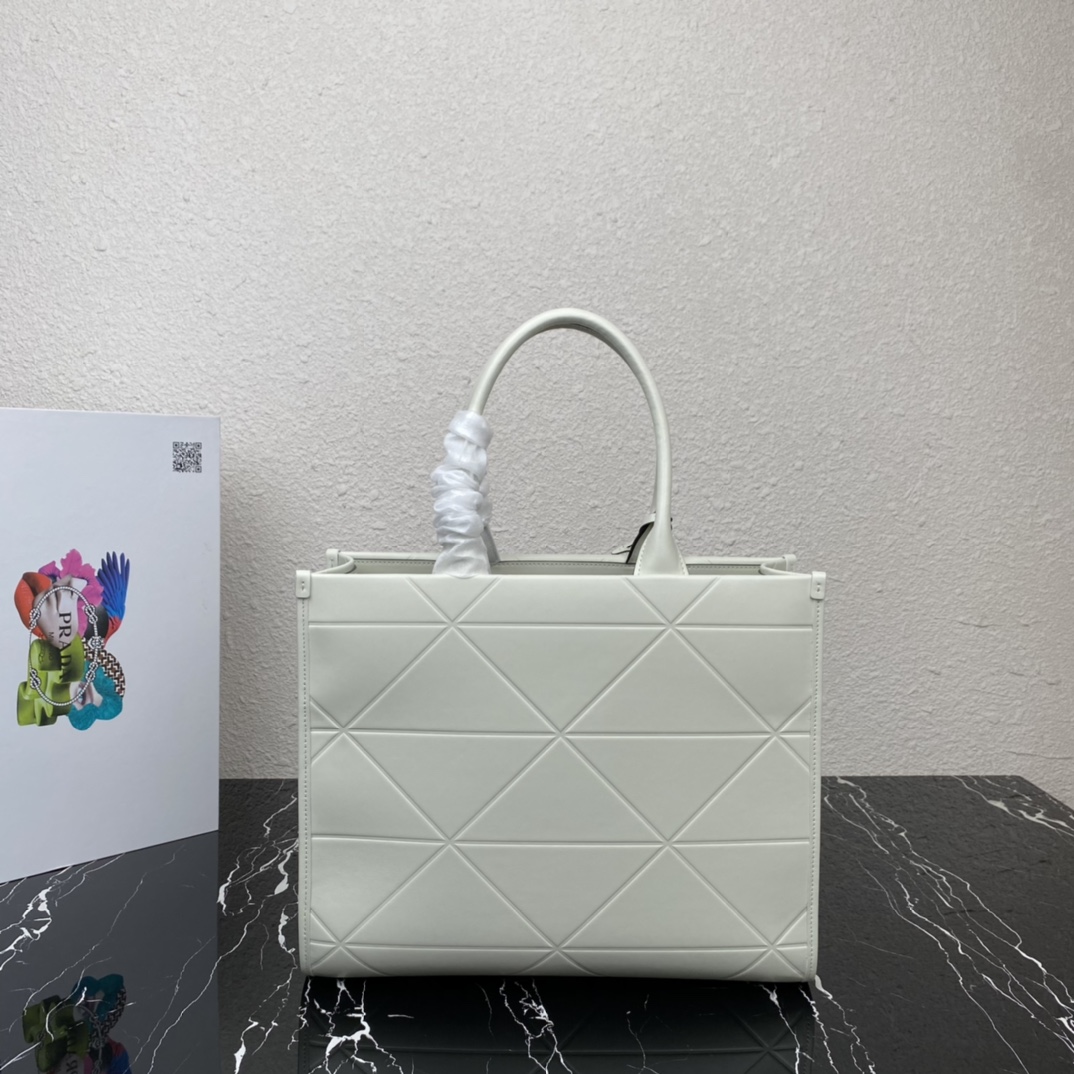 Pra*a medium leather Pra*a symbole bag with topstitching