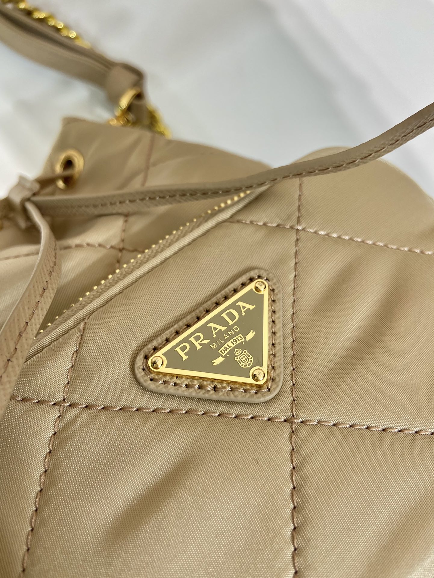 Pra*a duet re-nylon bucket bag