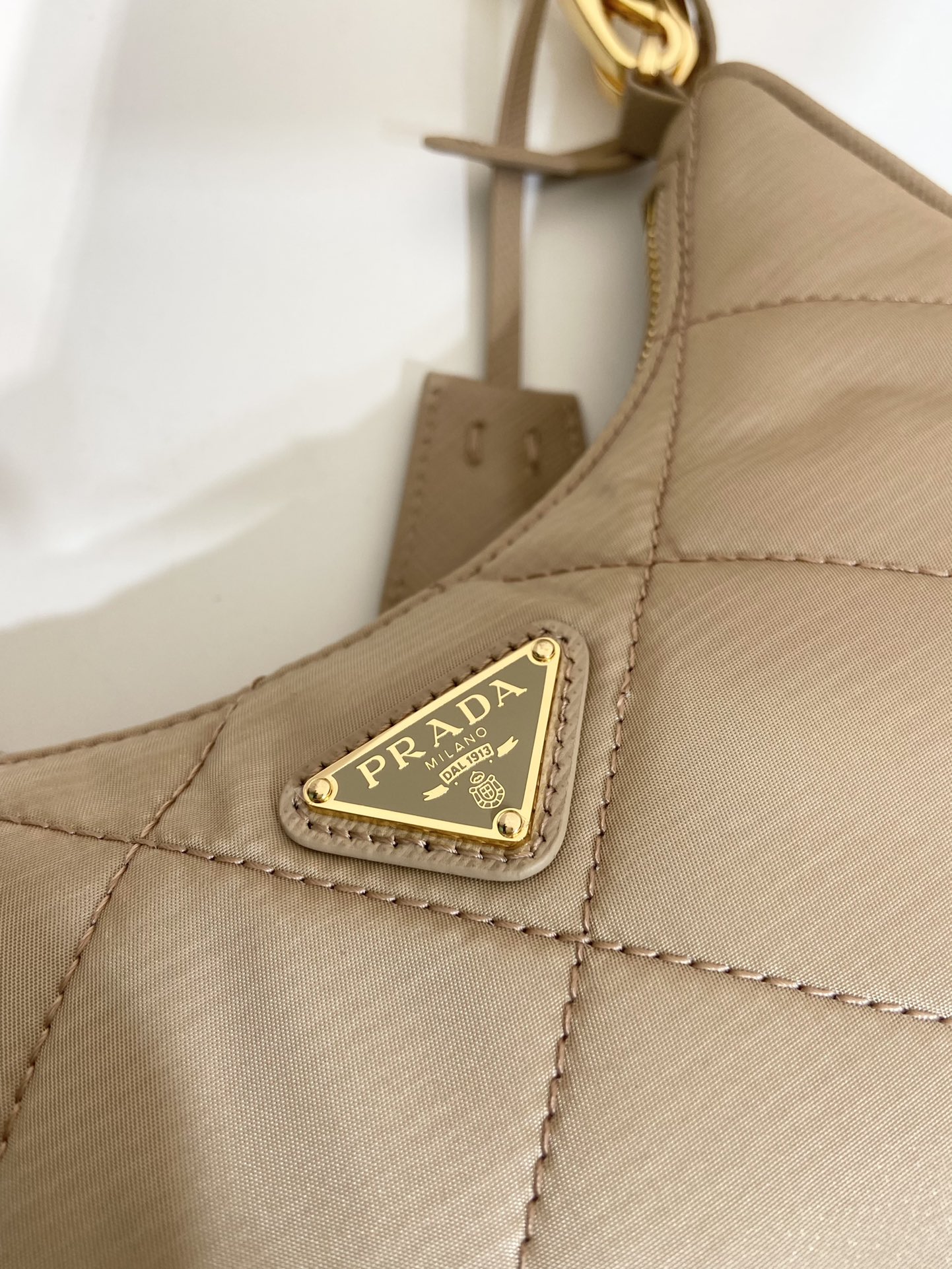 Pra*a re-edition 1995 chaîne re-nylon mini-bag