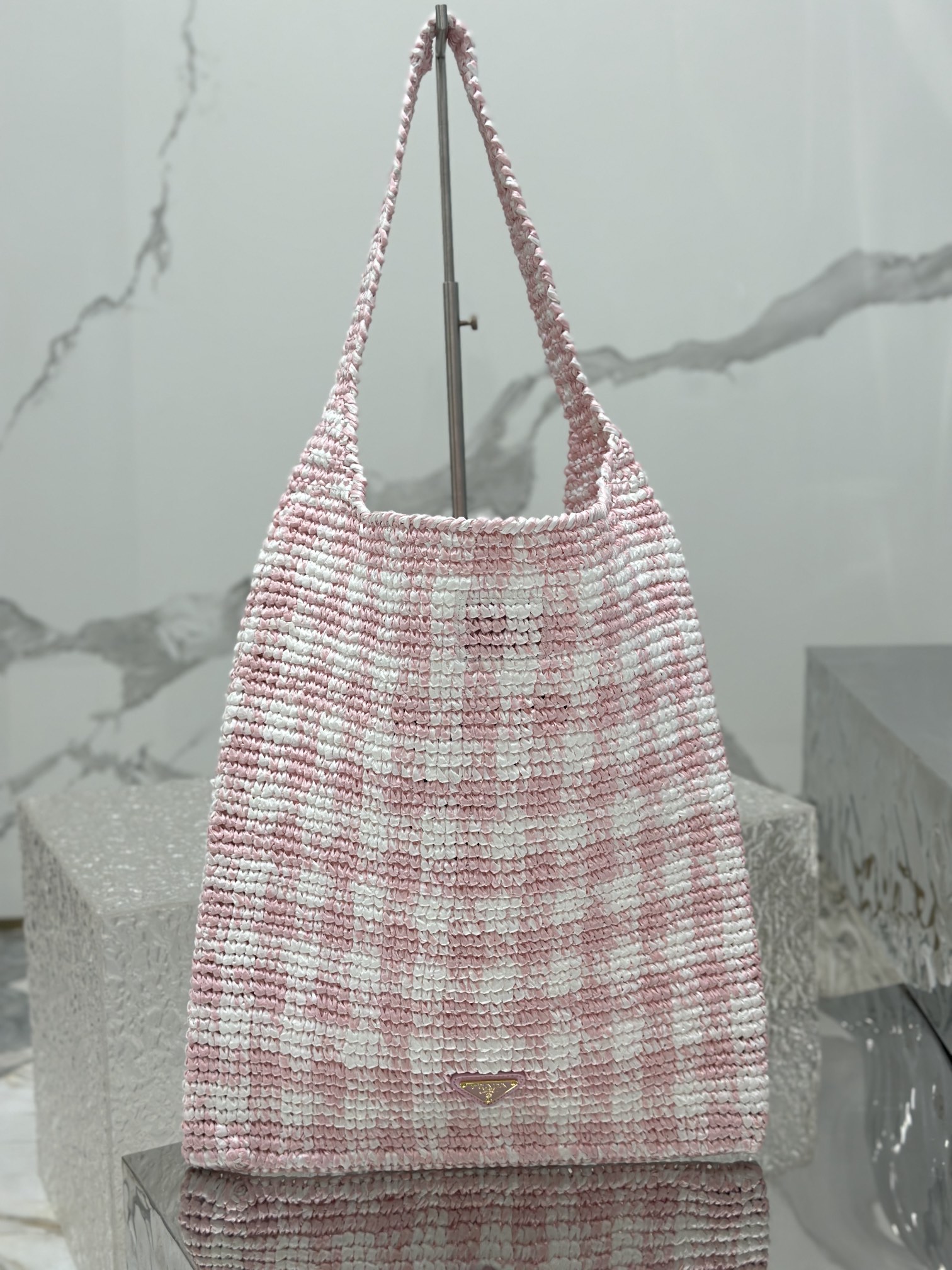 Pra*a crochet tote bag