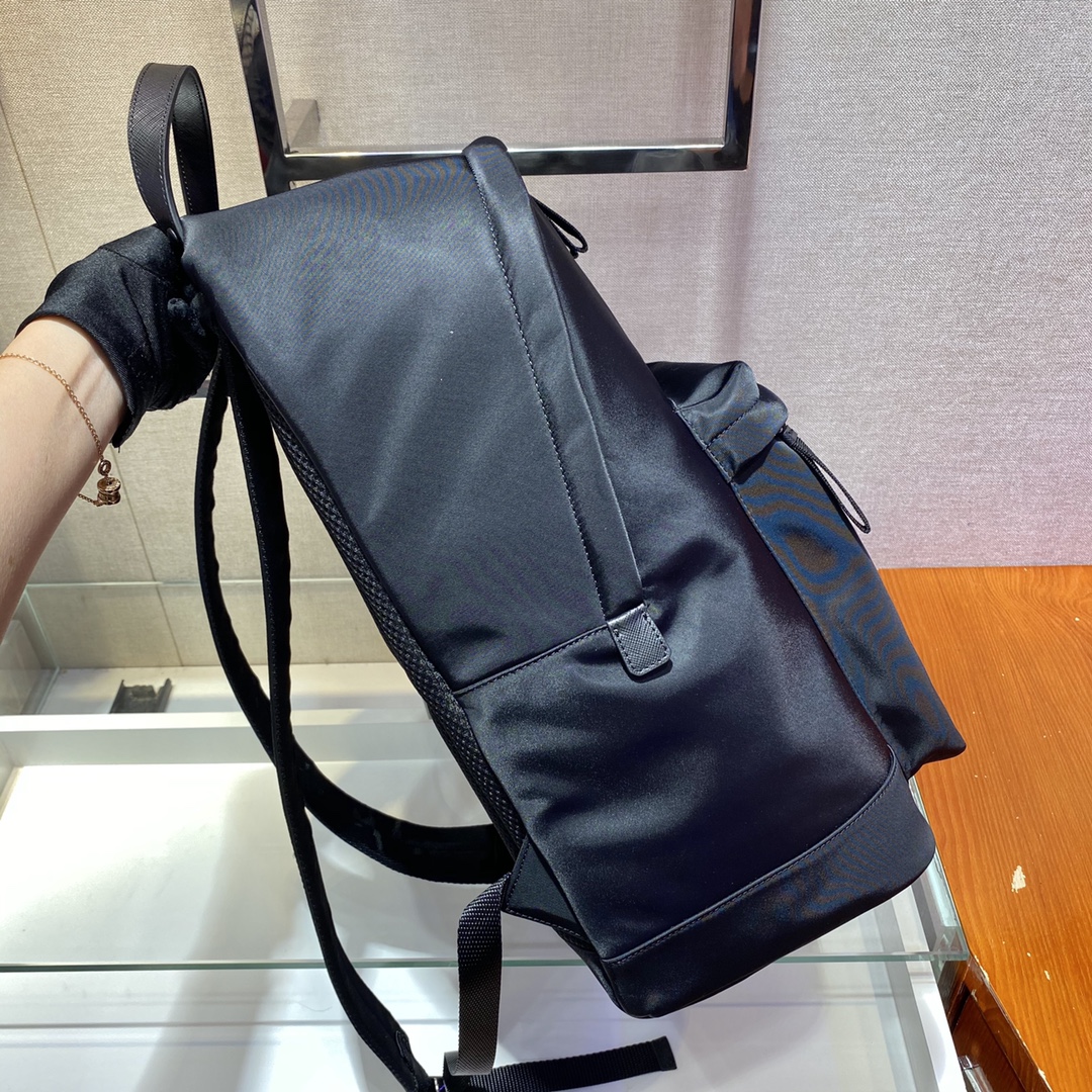 Pra*a nylon backpack