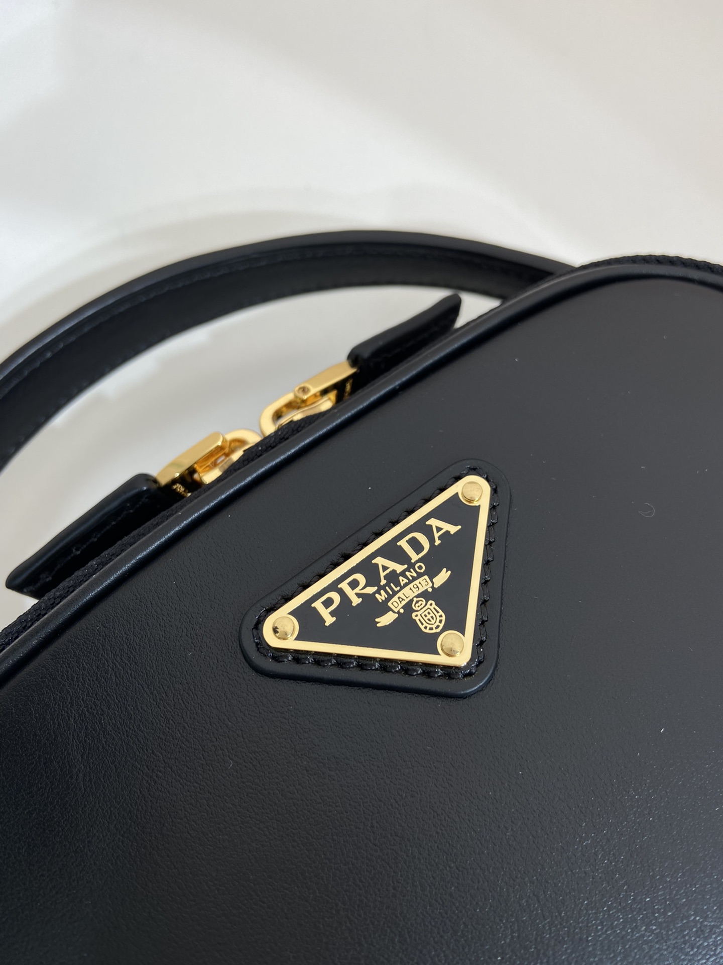 Pra*a odette leather mini-bag