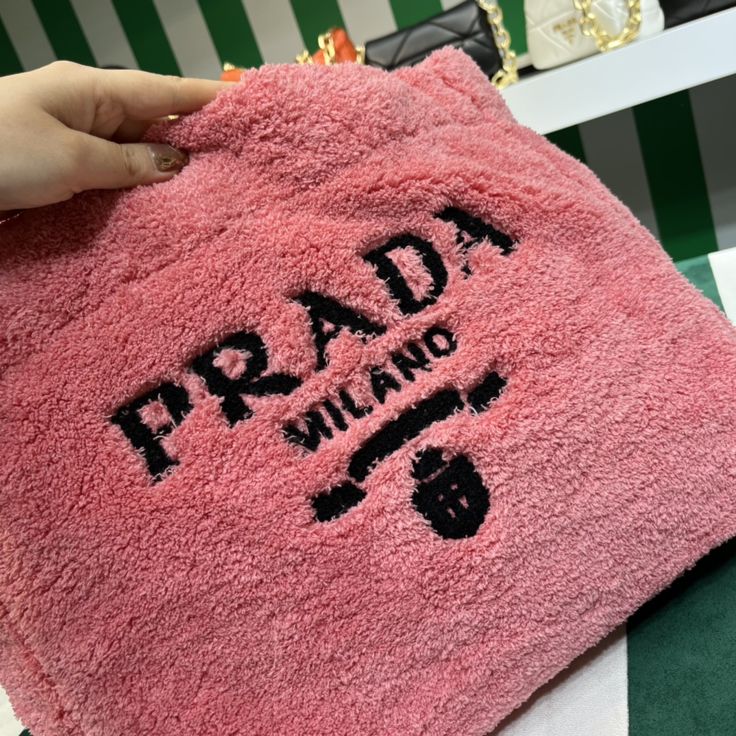 Pra*a terry tote bag