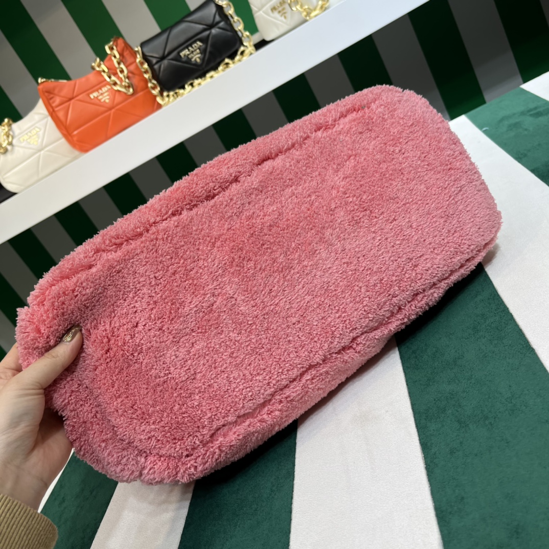 Pra*a terry tote bag