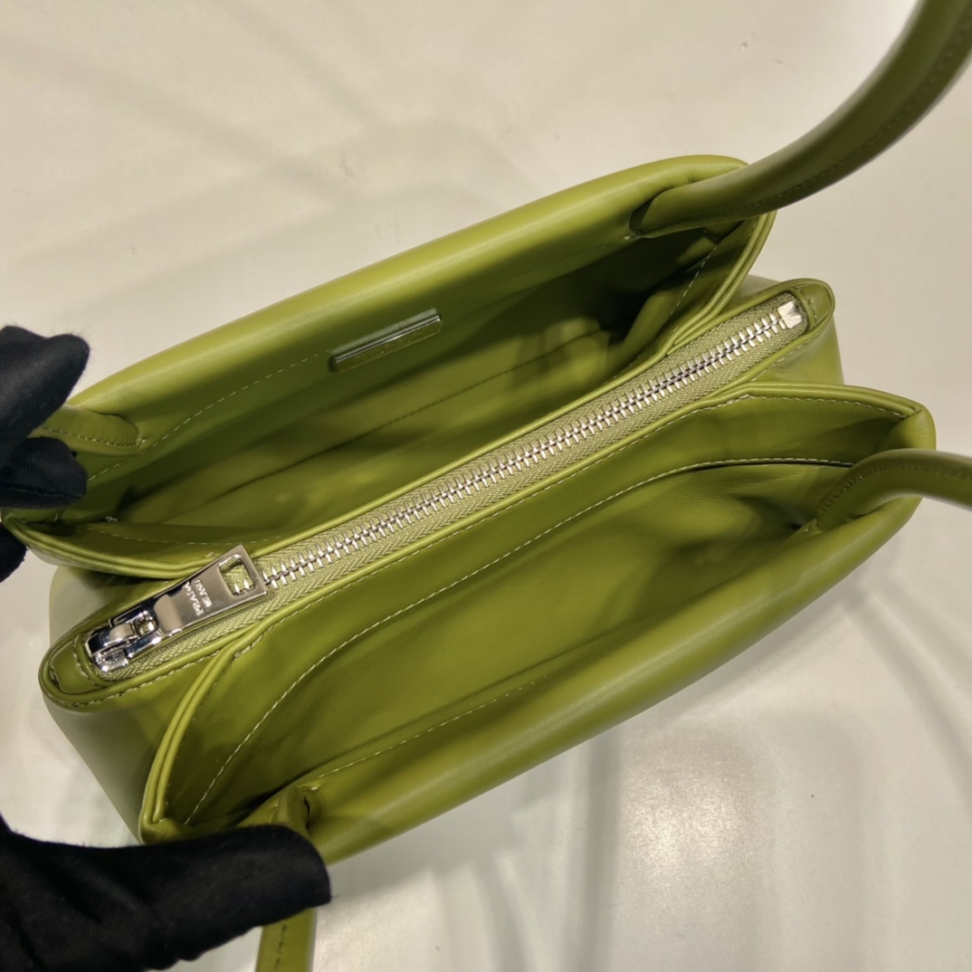 Pra*a leather mini-bag