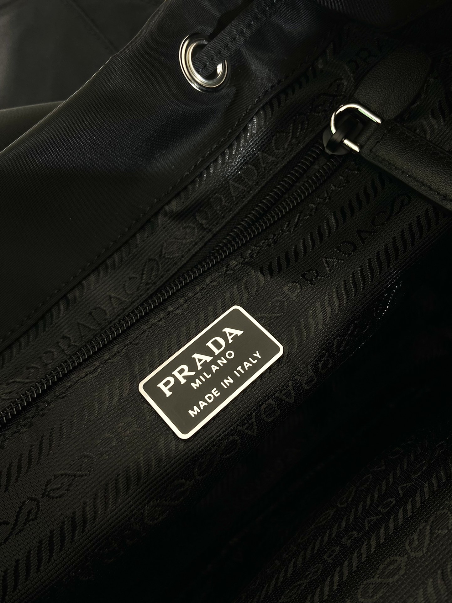 Pra*a backpack