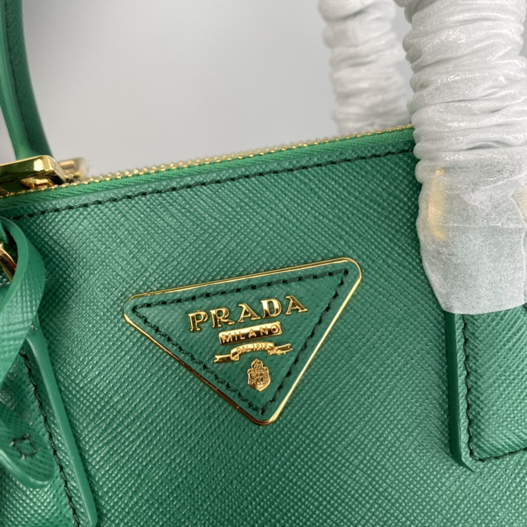 Pra*a galleria saffiano leather mini-bag