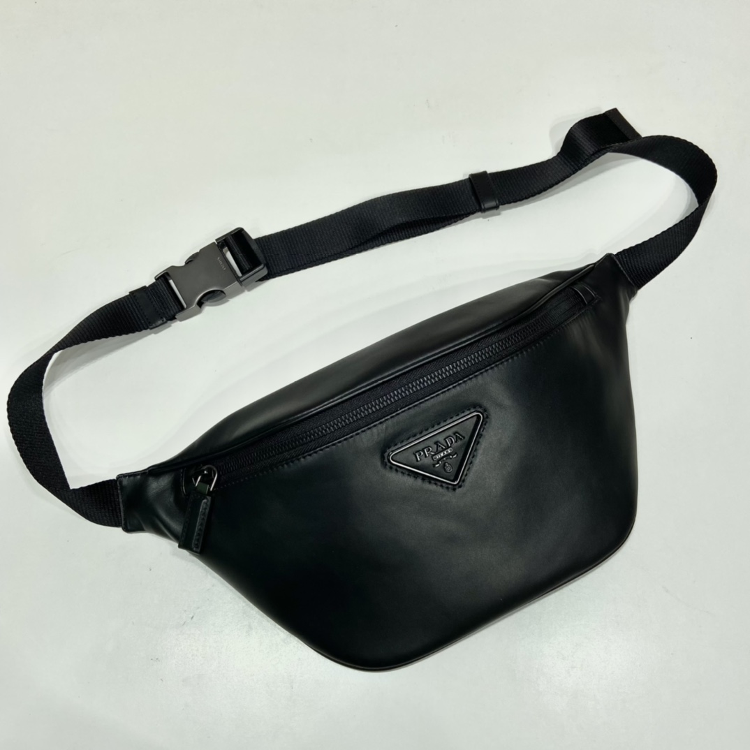 Pra*a black leather belt bag