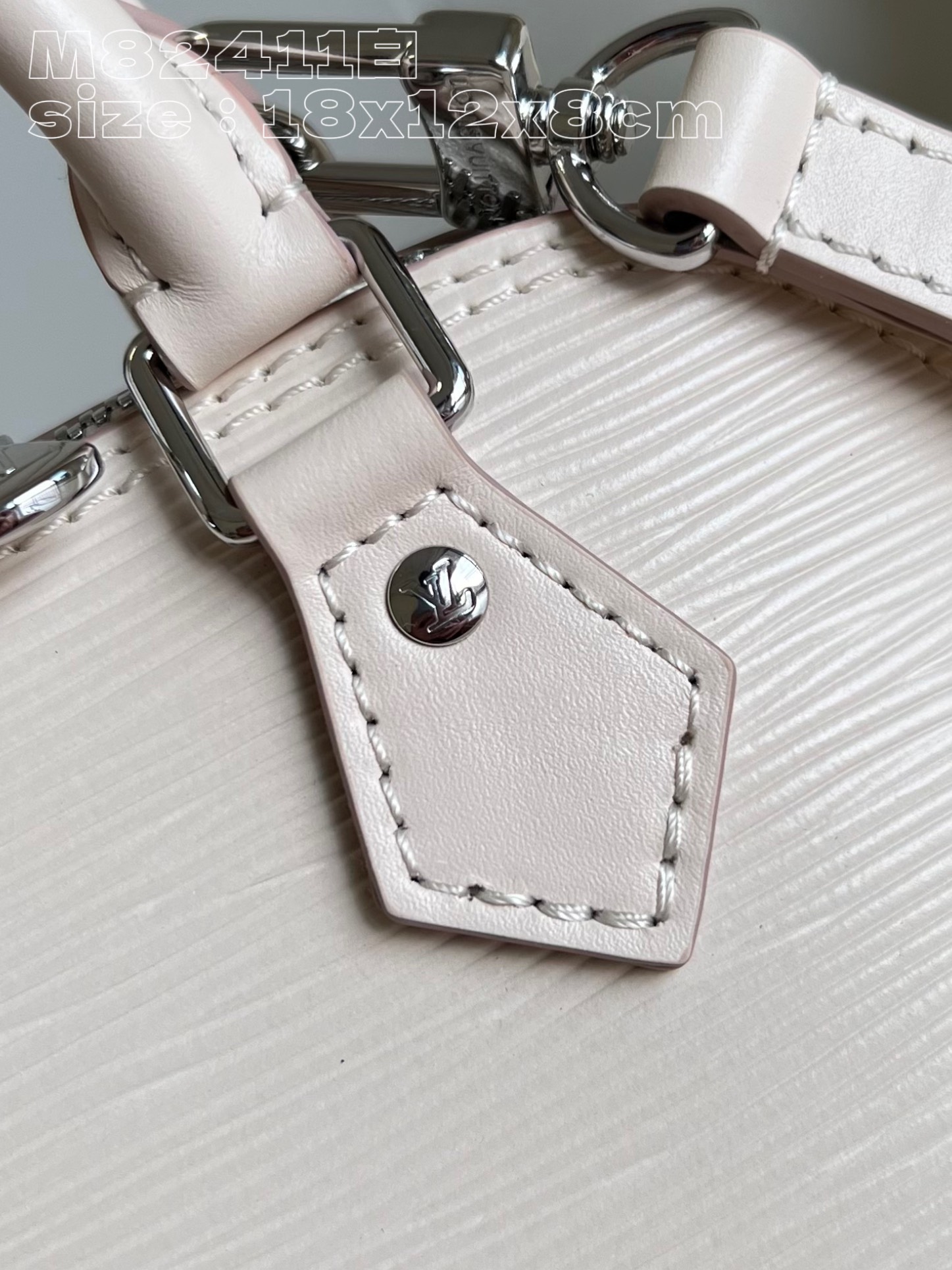 l**is V*t*n nano alma bag