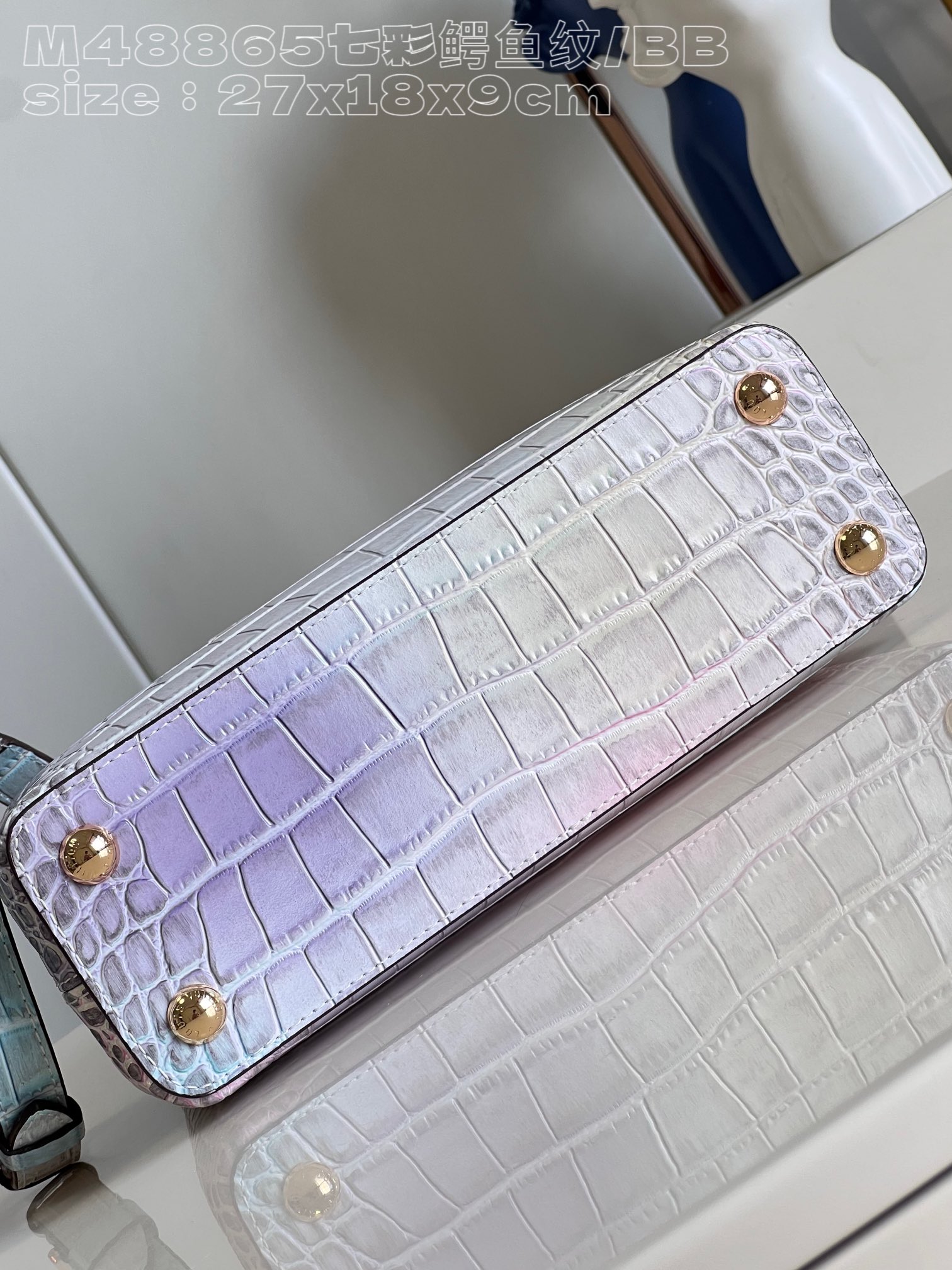 l**is V*t*n capucines bb small handbag