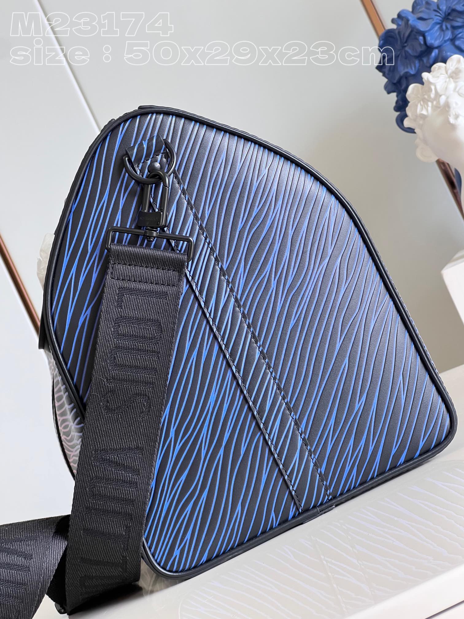 l**is V*t*n keepall bandoulière 50 bag