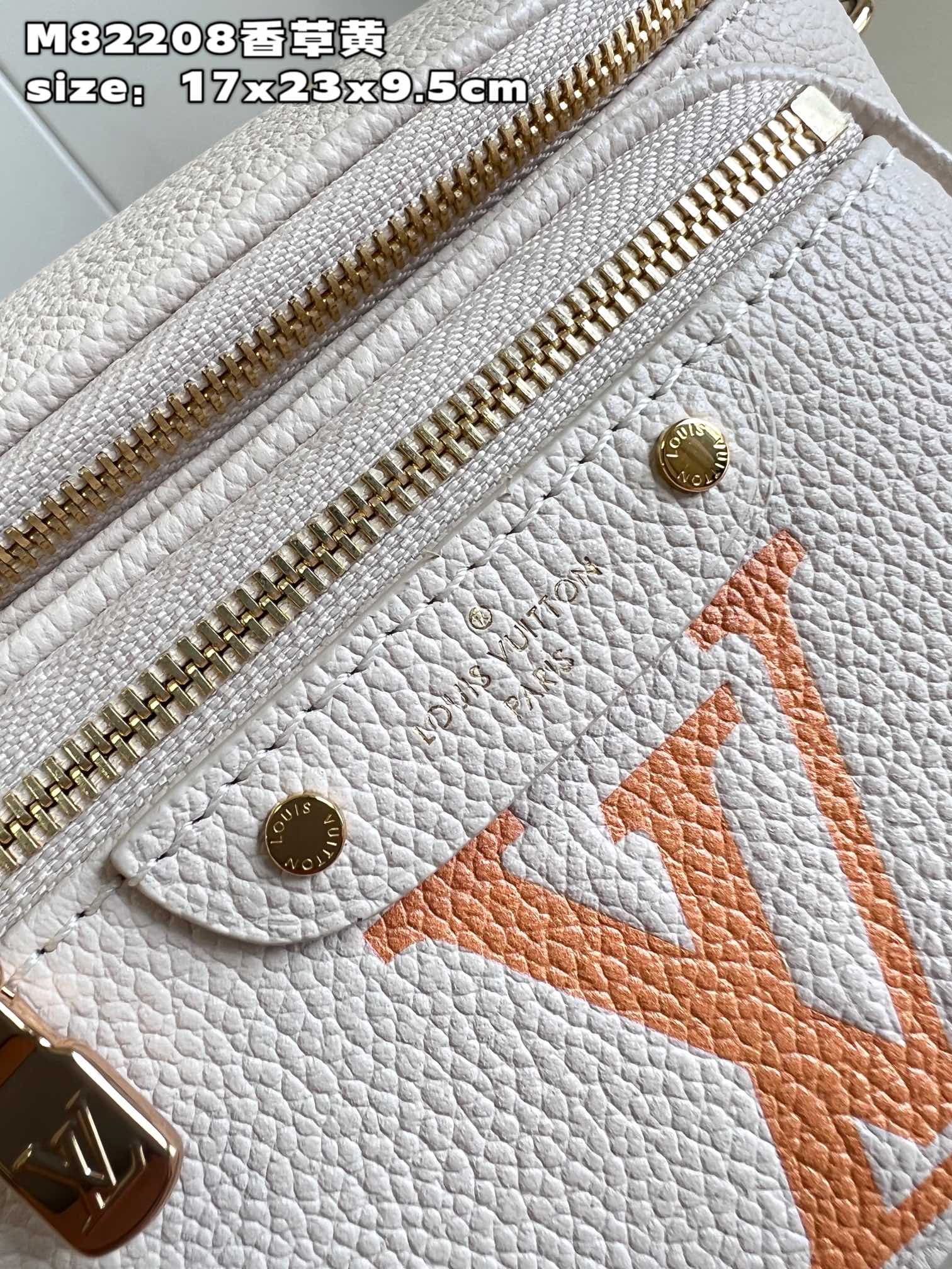 l**is V*t*n mini bumbag