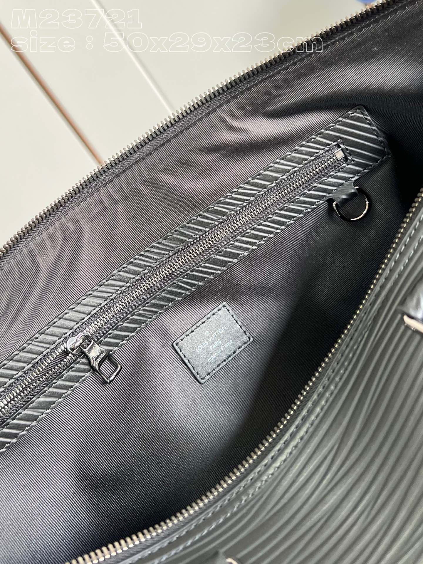 l**is V*t*n keepall bandoulière 50