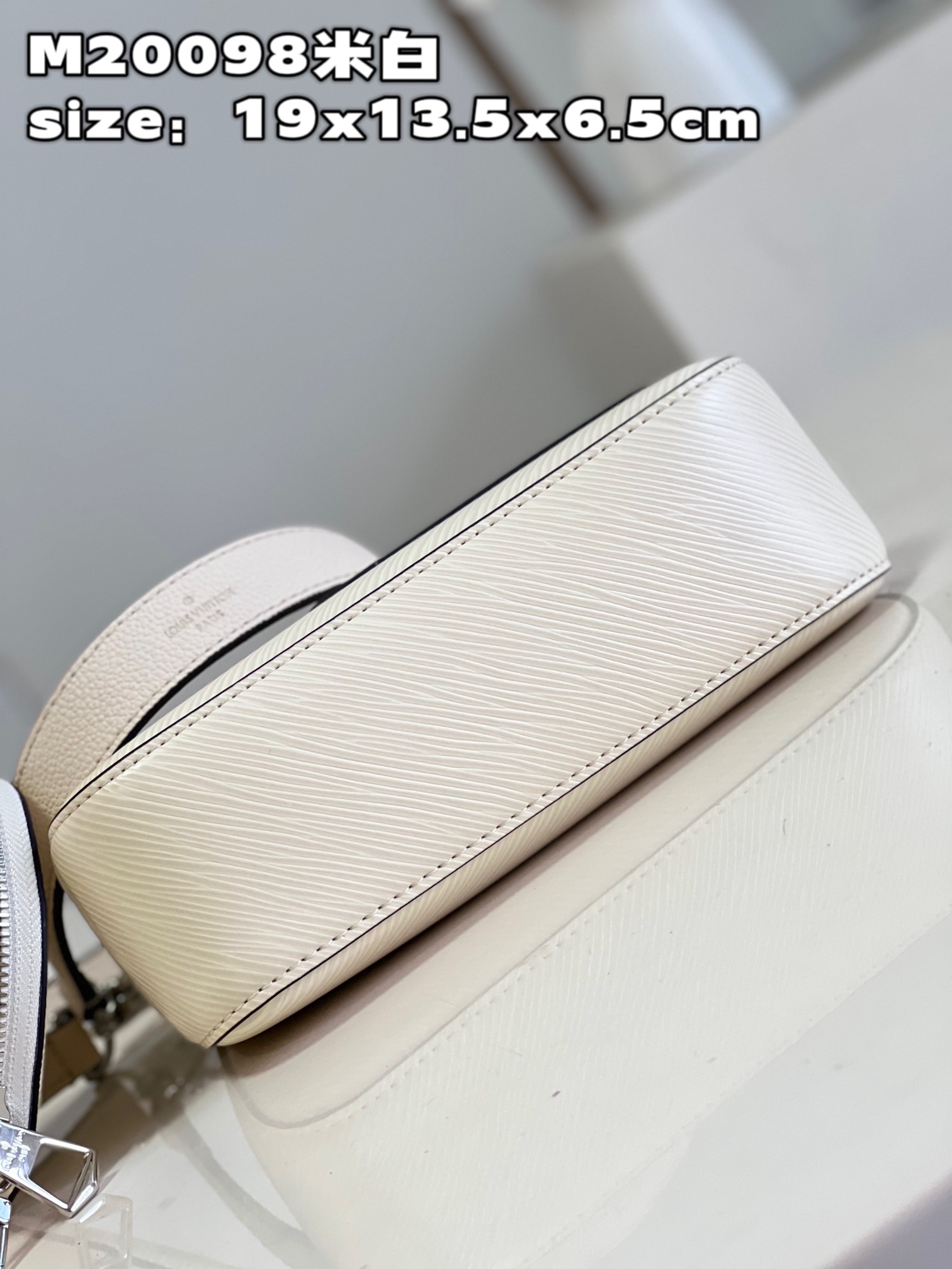 l**is V*t*n marellini handbag