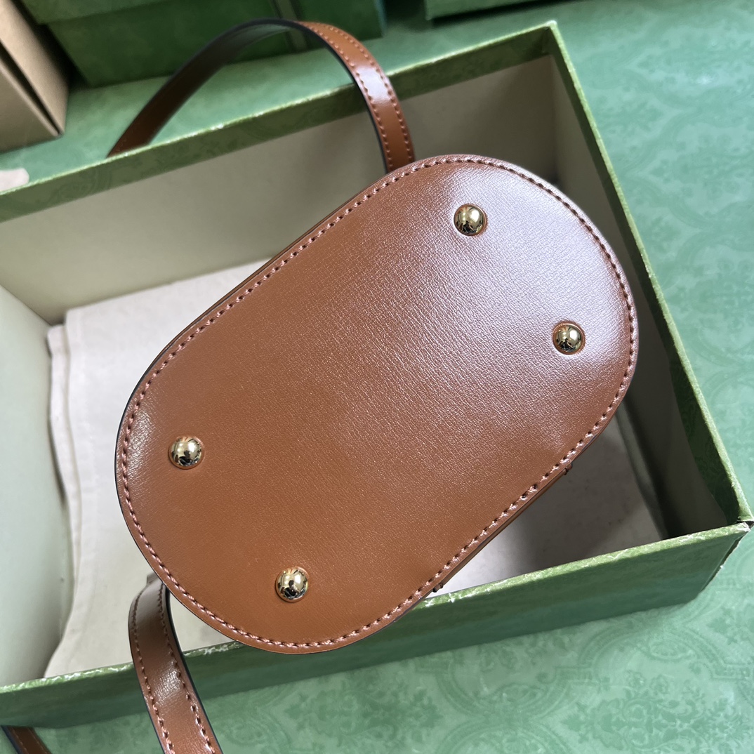 G*u*i mini bamboo shoulder bag