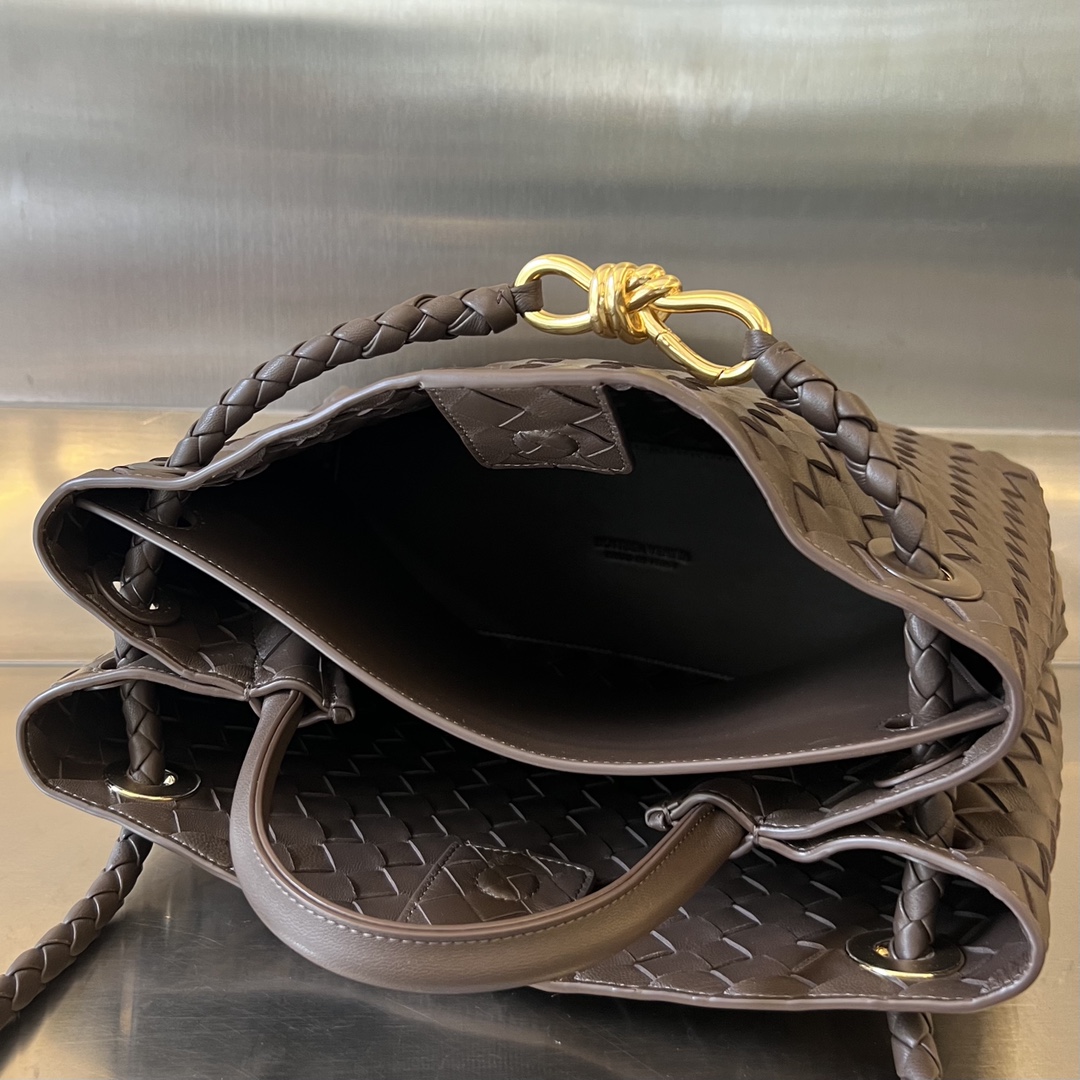 bo*te*ga Ve*ne*ta medium andiamo bag