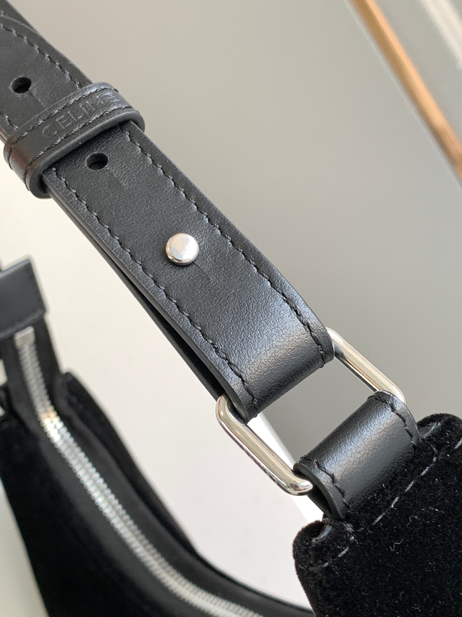 Ce**e ava triomphe bag